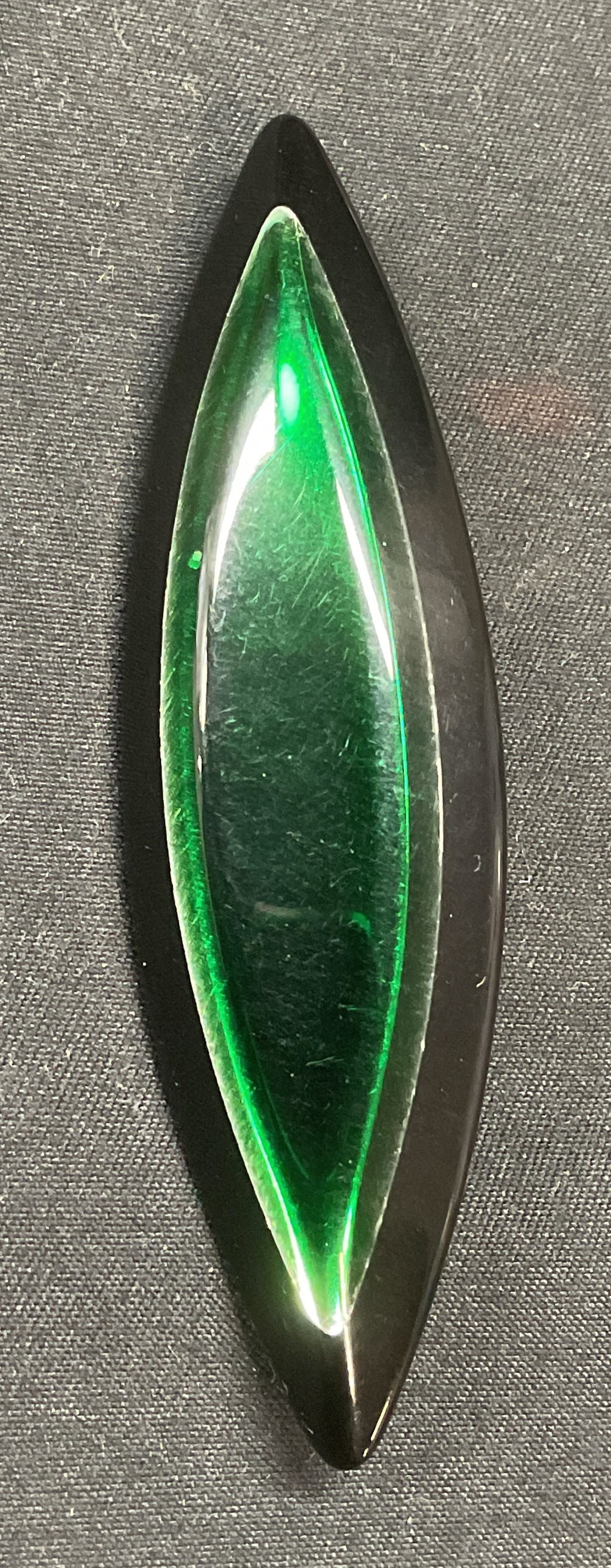 Marquise Shaped Emerald Green Cabochon Brooch (1 of 6)