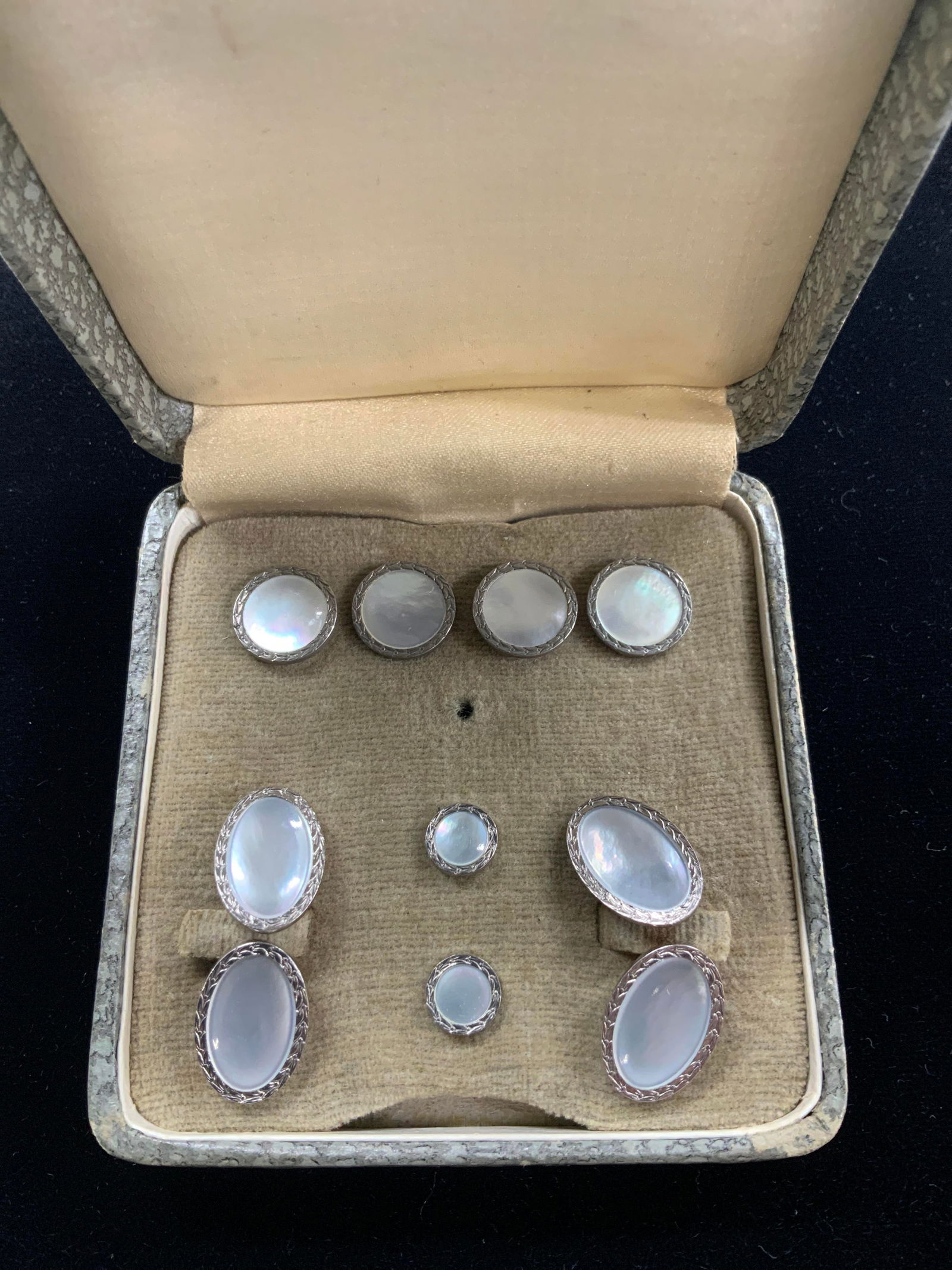 Mens MOP Gold Plated Cufflink Set 8 (1 of 8)