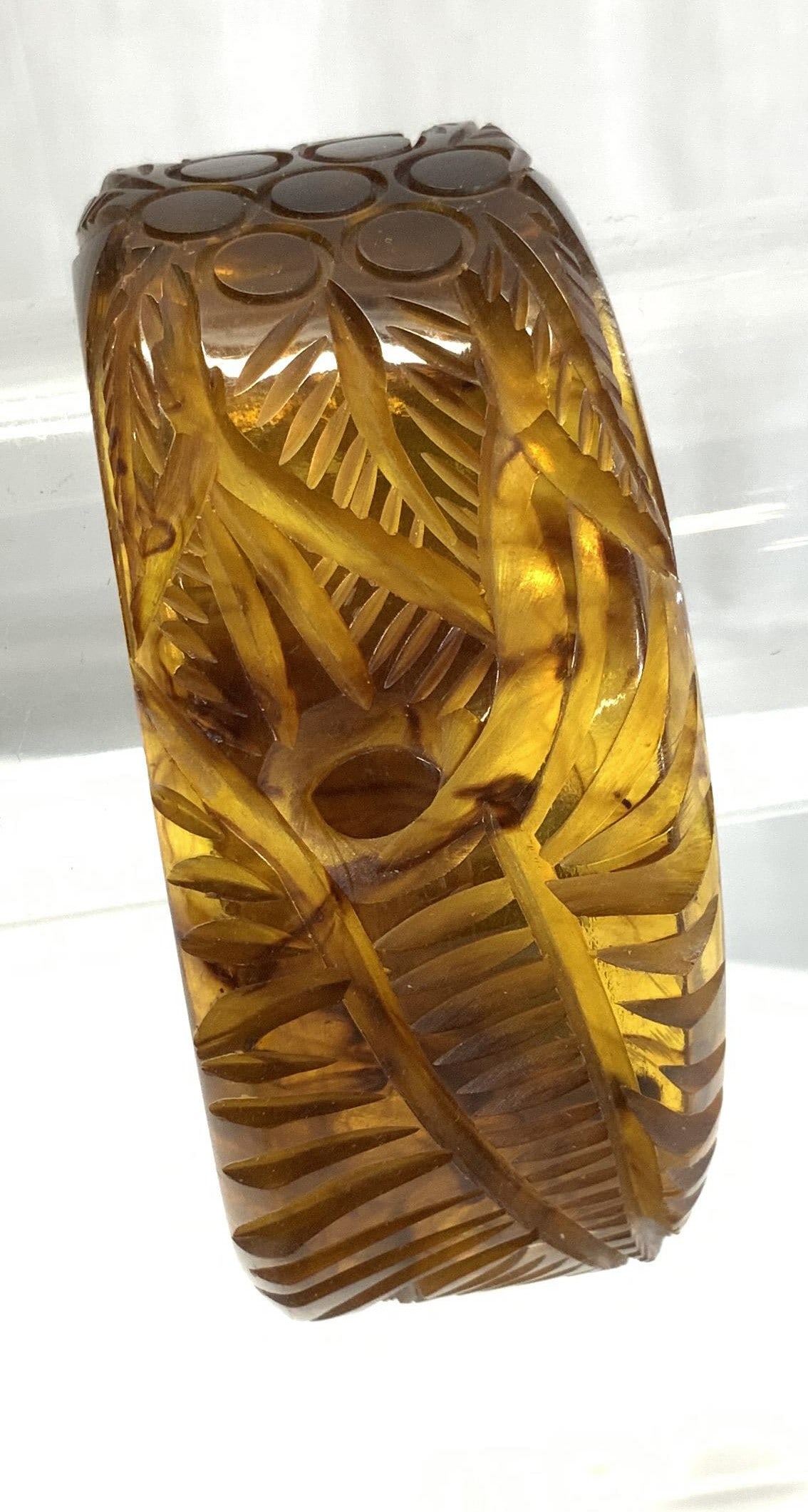 Carved Resin Jungle Motif Bangle Bracelet (1 of 6)