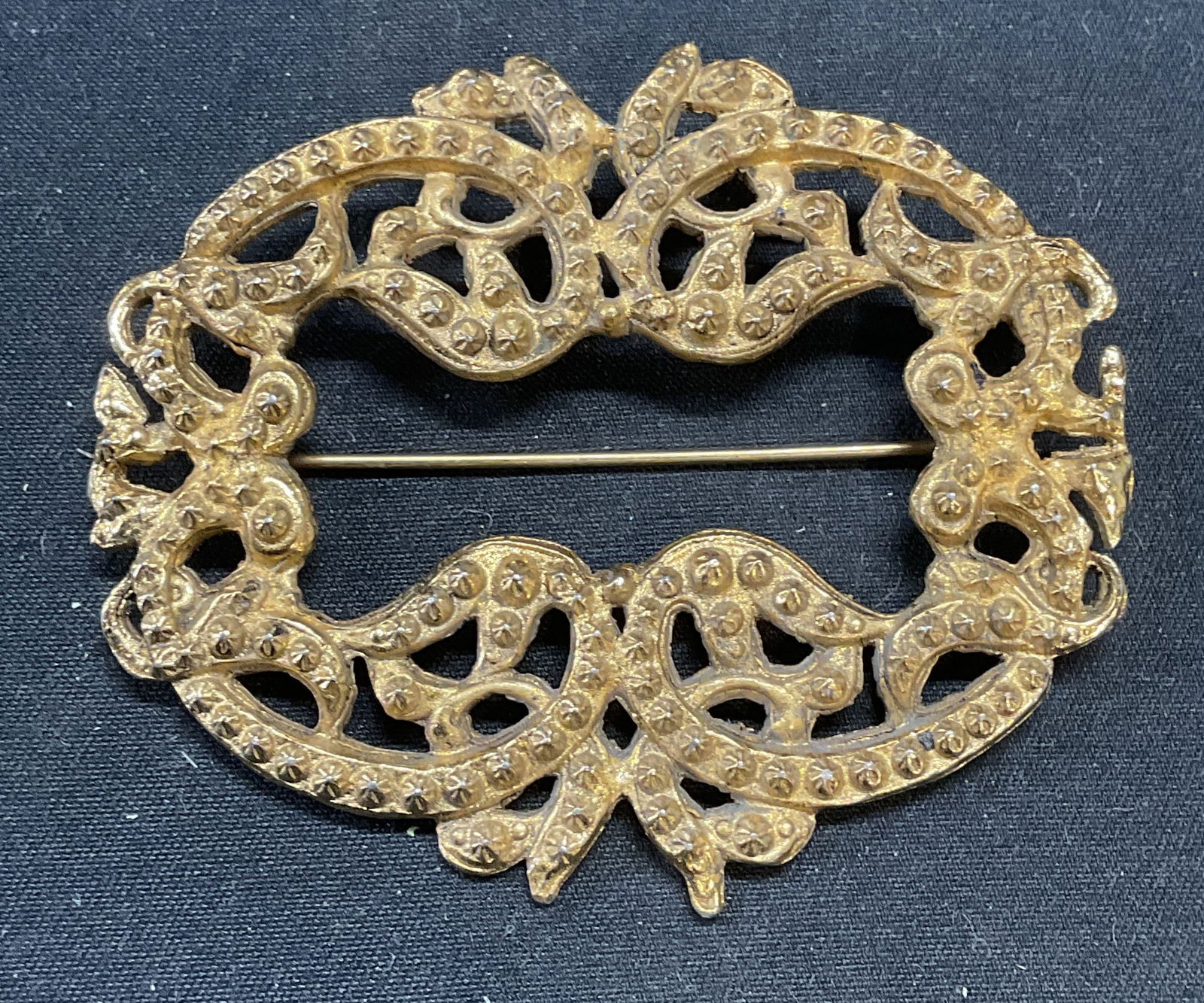 Vintage Signed Gold Tn Victorian Style Brooch (1 of 7)