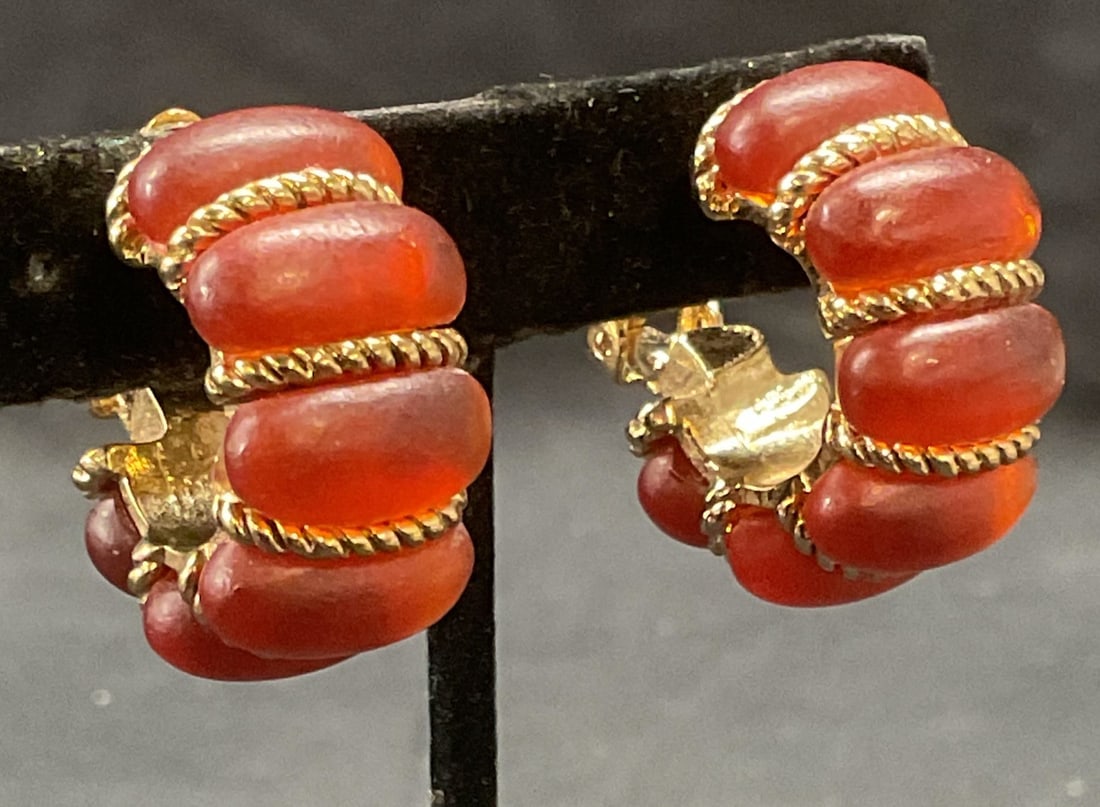 Vintage Gold Tn Amber Cabochon Hoop Earrings (1 of 6)