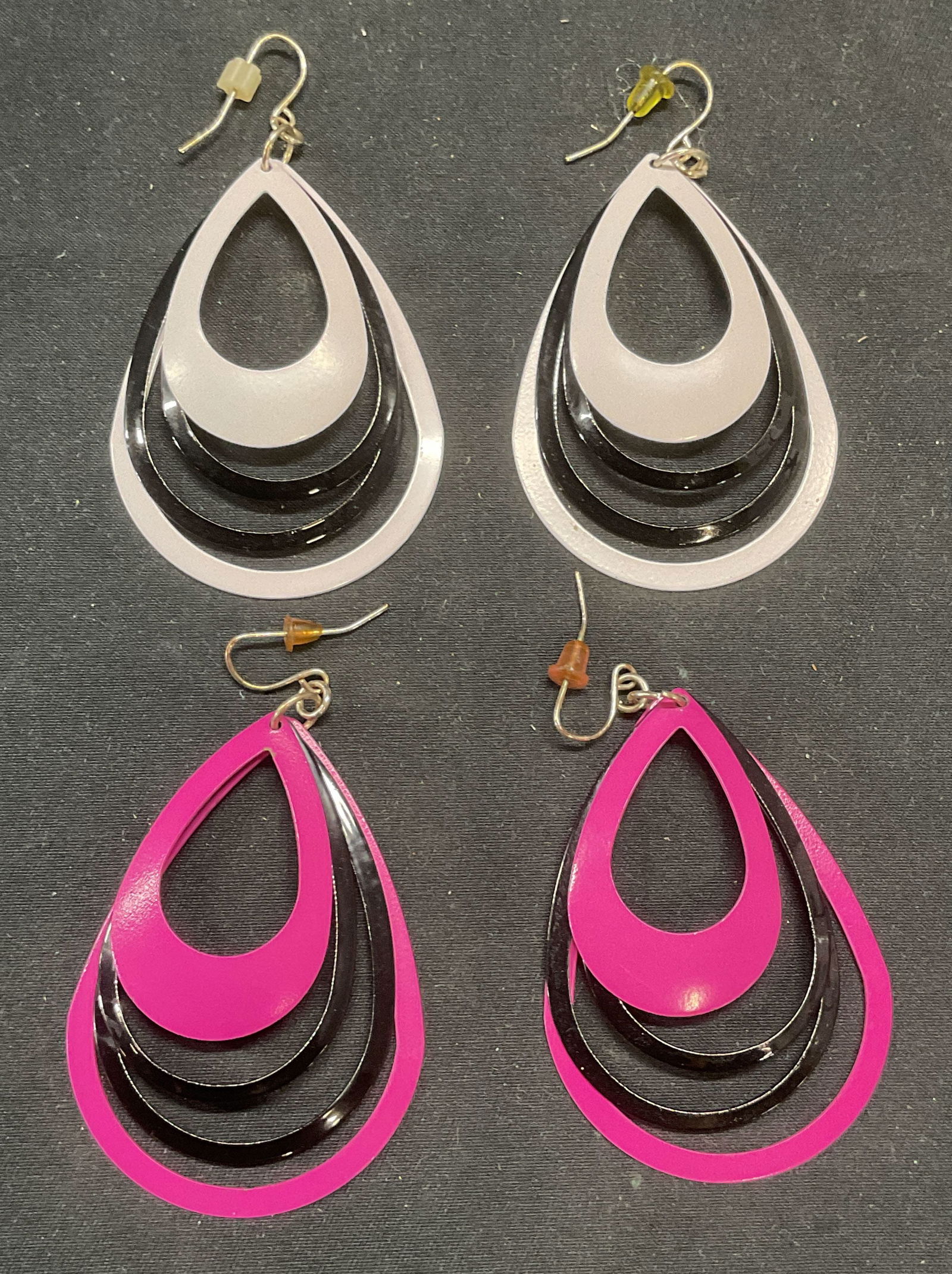 Lot 2 Pink, Black & White Teardrop Earrings (1 of 6)