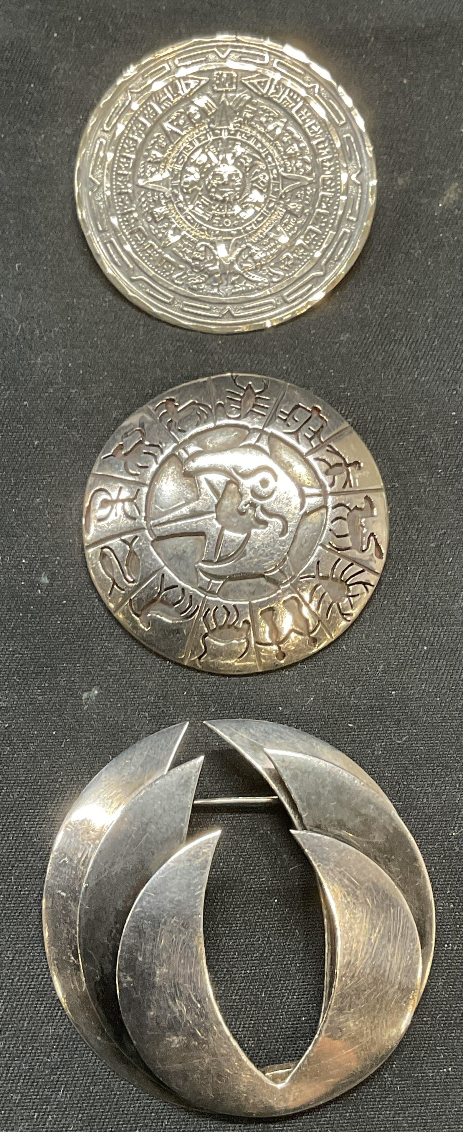 Lot 3 Signed Sterling Silver Brooches, Mexico (1 of 7)