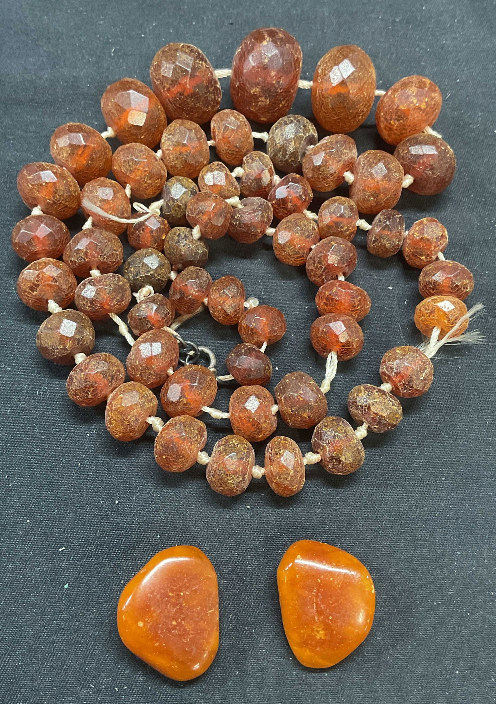 2 Vintage Amber Beaded Necklace & Earrings (1 of 7)
