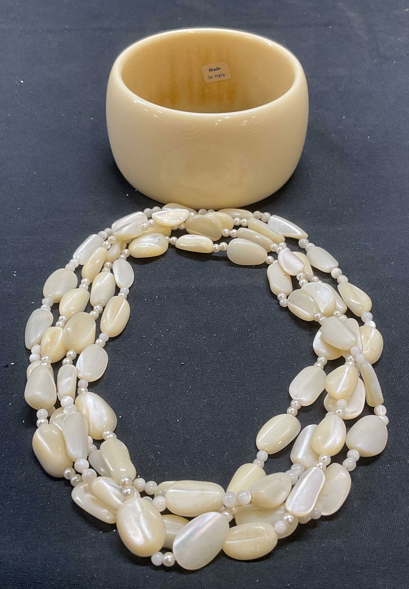 Lot 2 Italian Chunky White Bangle & MOP Necklace (1 of 6)
