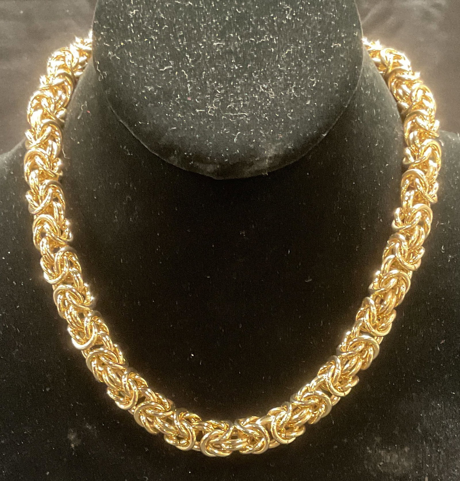 Heavy Gold Tn Byzantine Chain Choker Necklace: Gold tone Byzantine chain choker necklace. Necklace has weight. Drop length approx. 8 inches. Some surface wear including scratching observed. Jewelry, estate jewelry, costume jewelry, cocktail jewelr