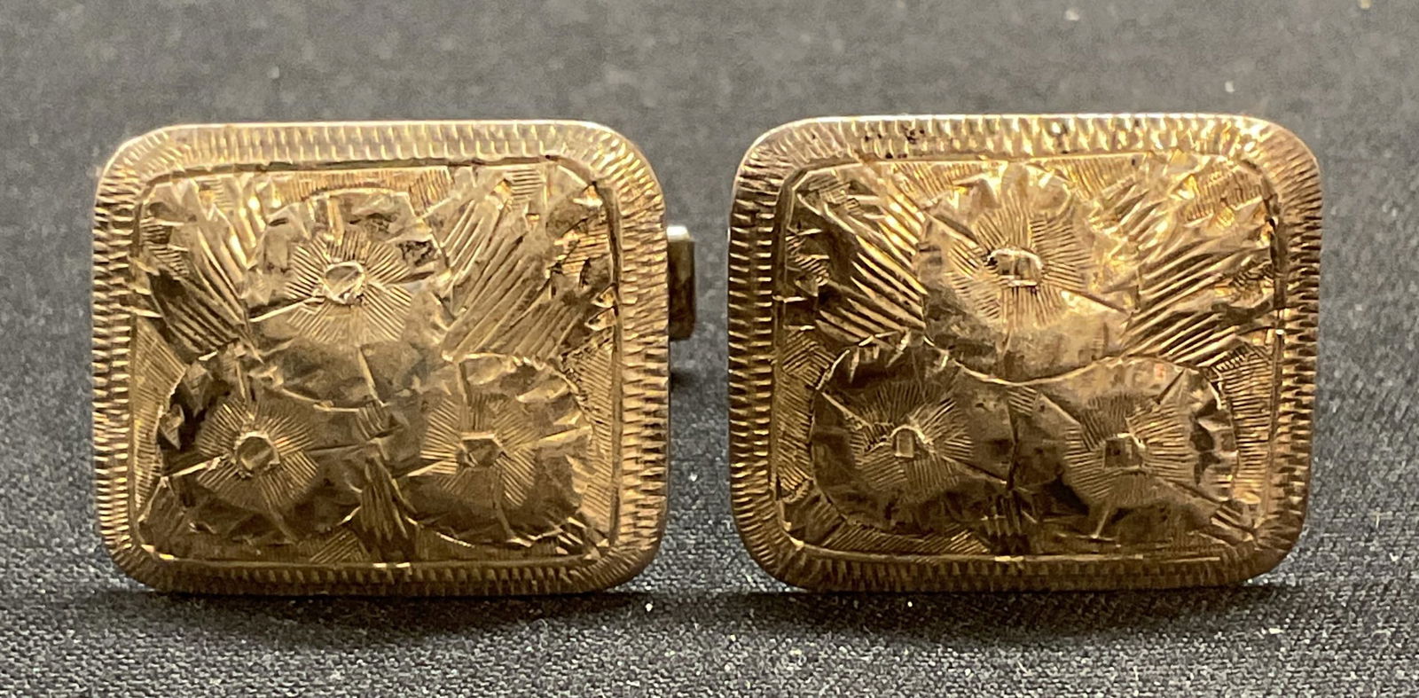 Vintage 800 Silver Floral Cuff Links (1 of 6)