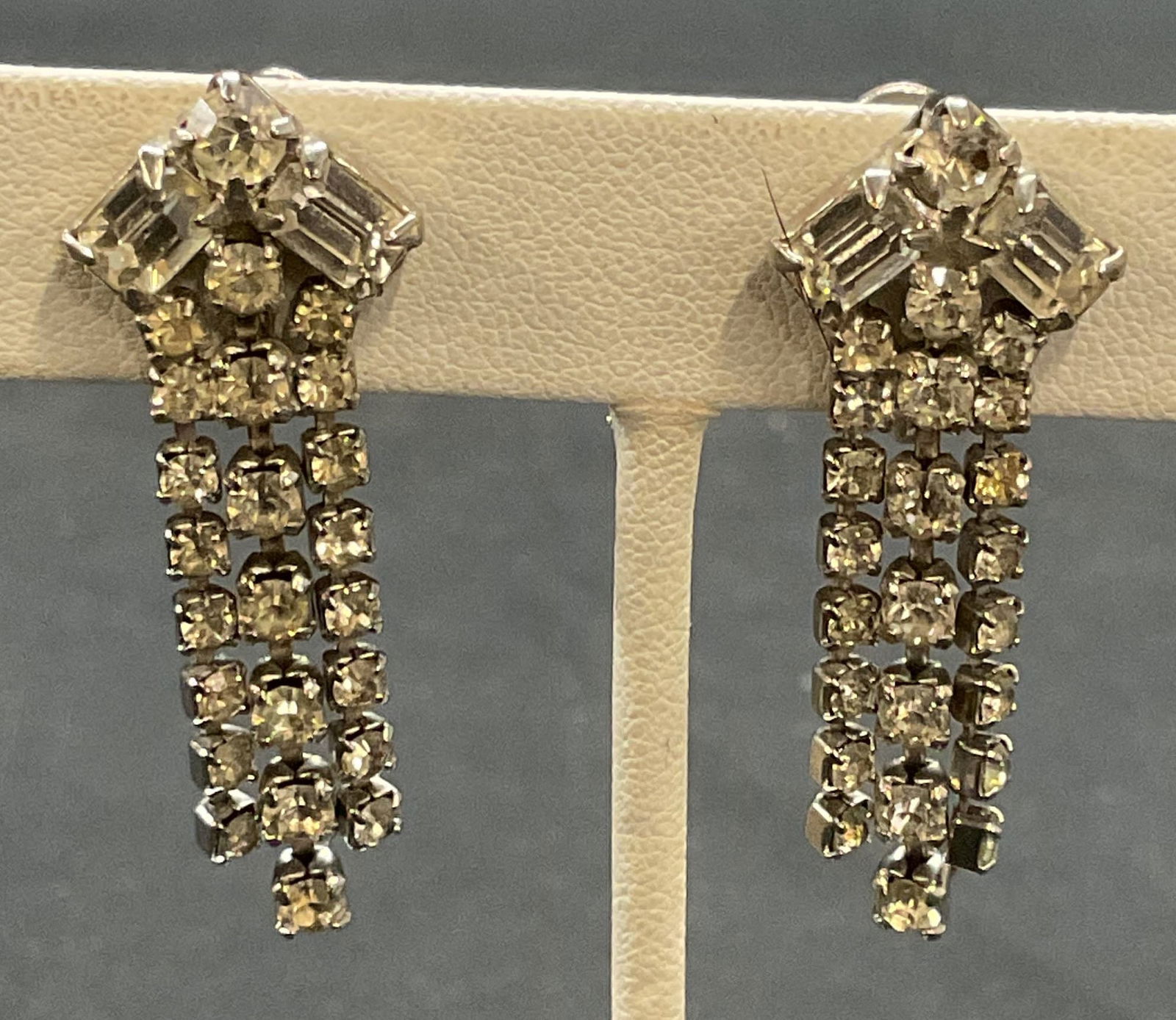 Vintage Silver Tone Crystal Dangle Earrings (1 of 6)