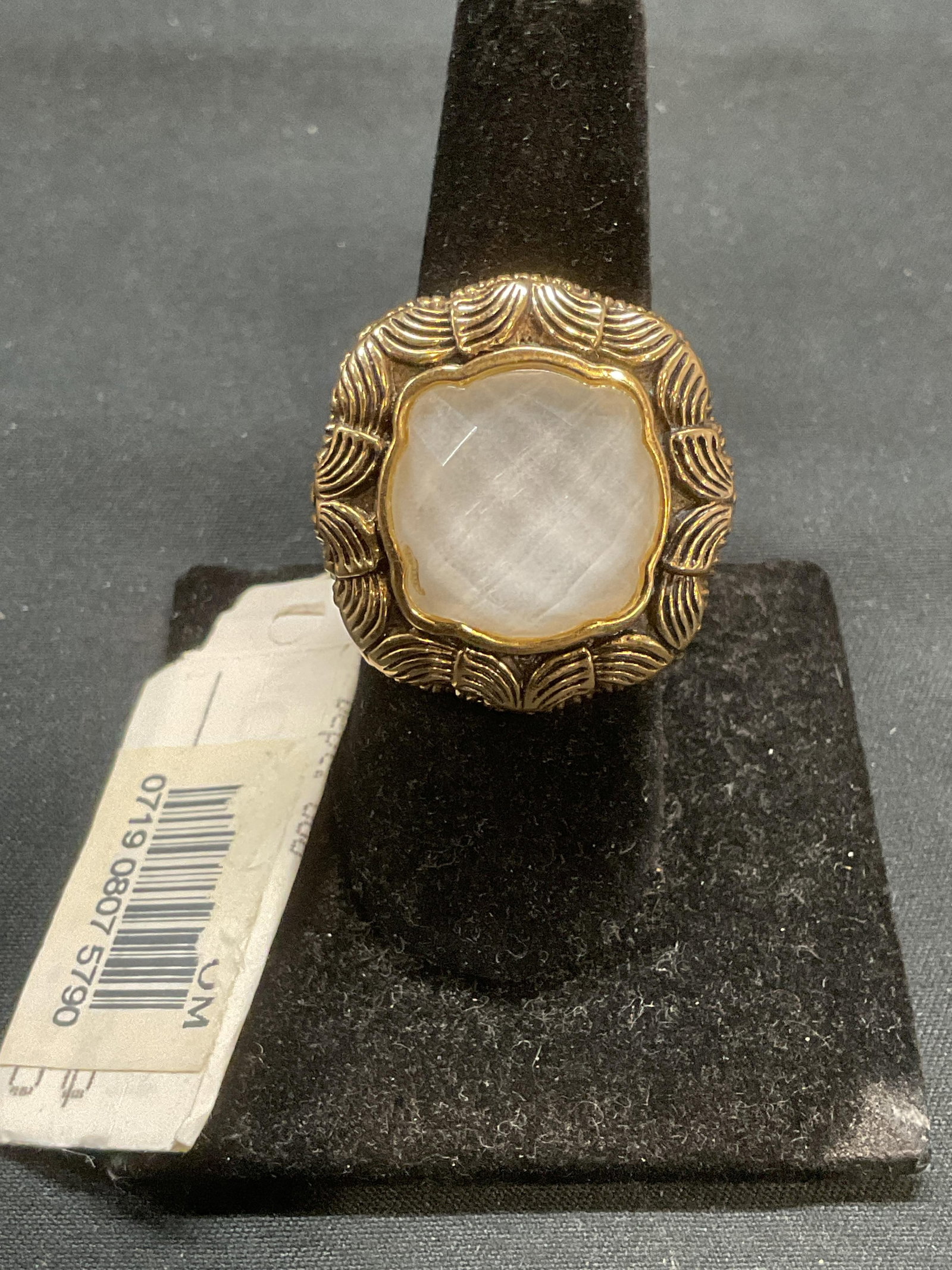 Nordstrom Gold Tn Crystal Cocktail Ring NWT (1 of 6)