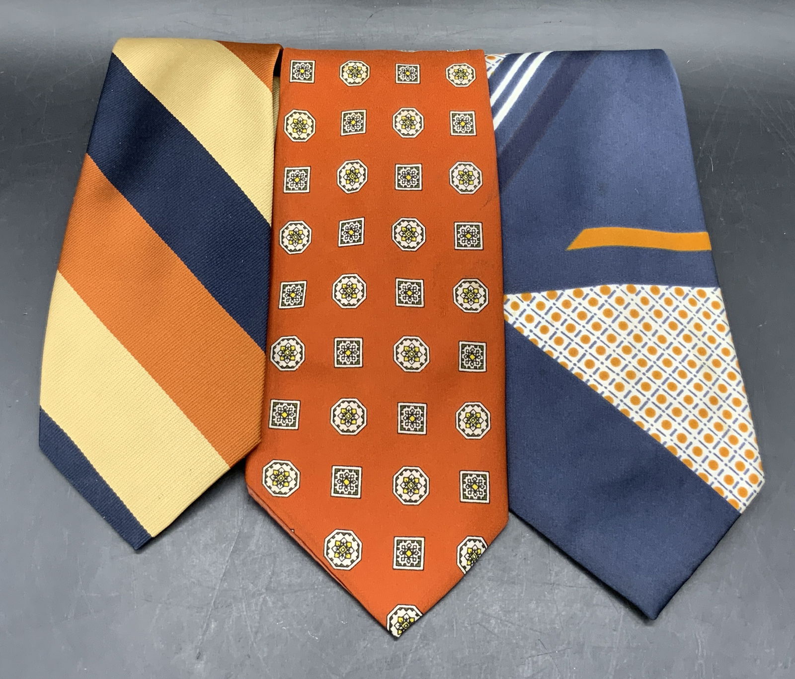 Lot 3 Vintage Patterned Ties, Alexanders Italy + (1 of 7)