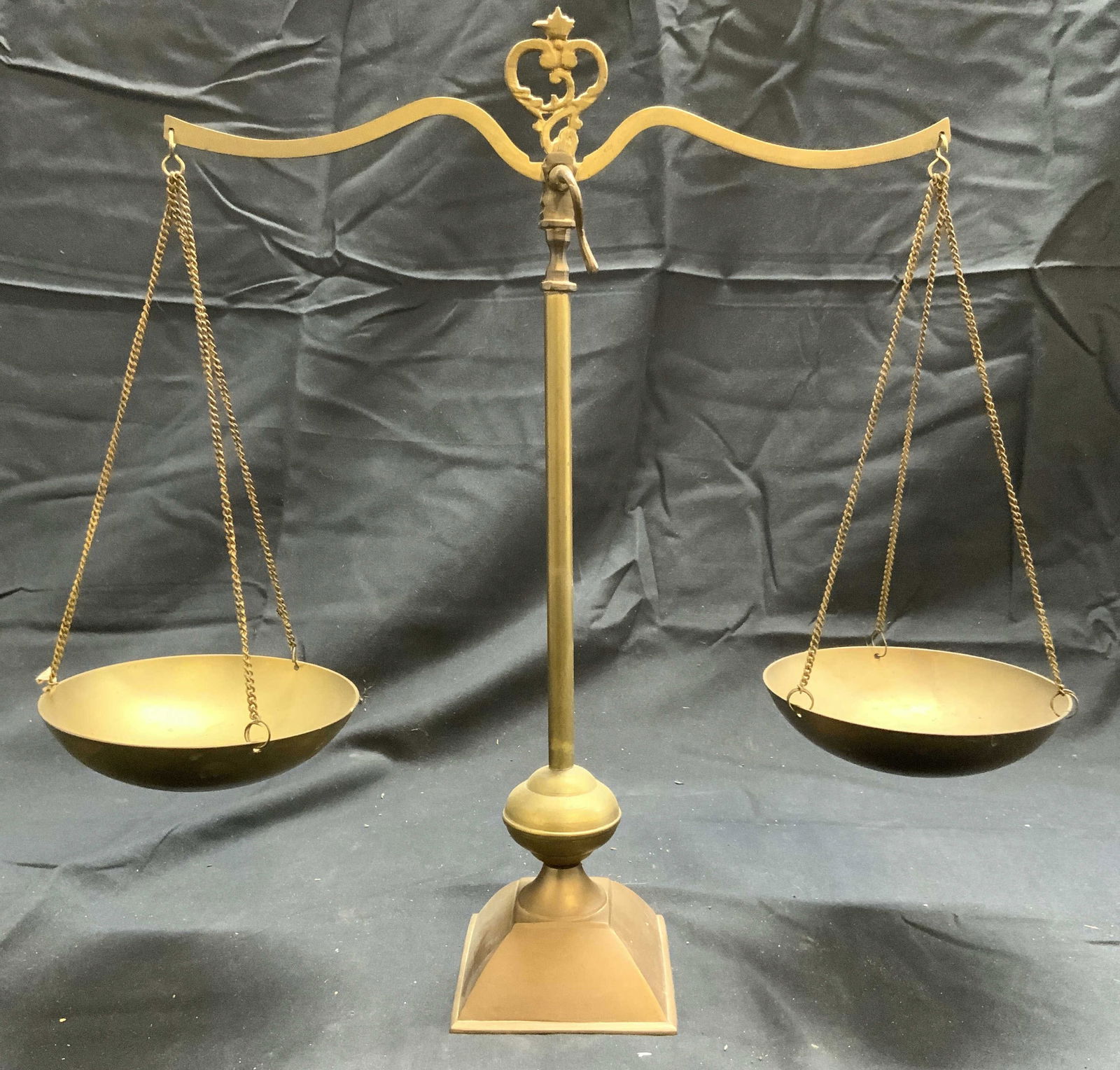 Vintage Brass Balance Scale Of Justice (1 of 7)
