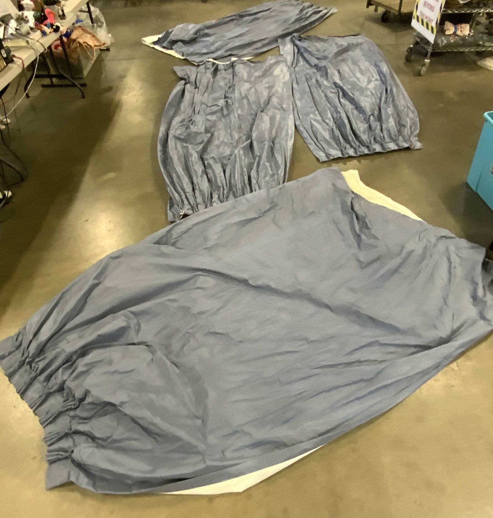 Set 4 Blue & White Curtains / Drapes (1 of 7)