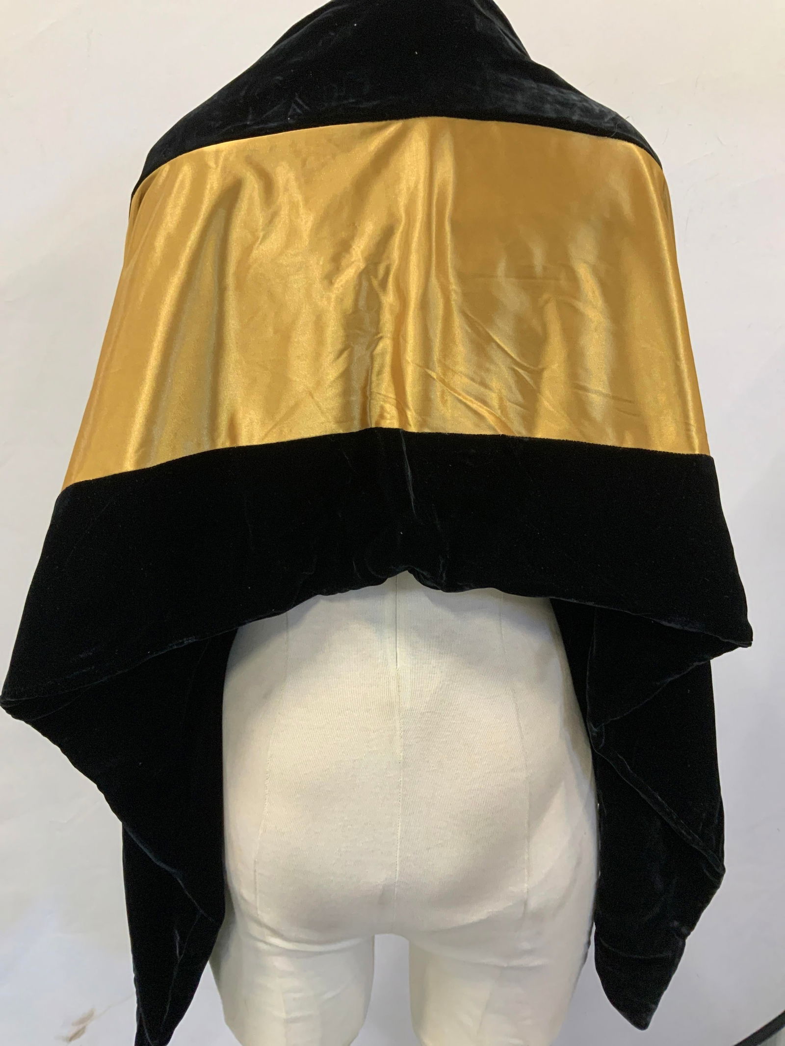 Donna Karen New York Velvet Wrap, USA (1 of 6)