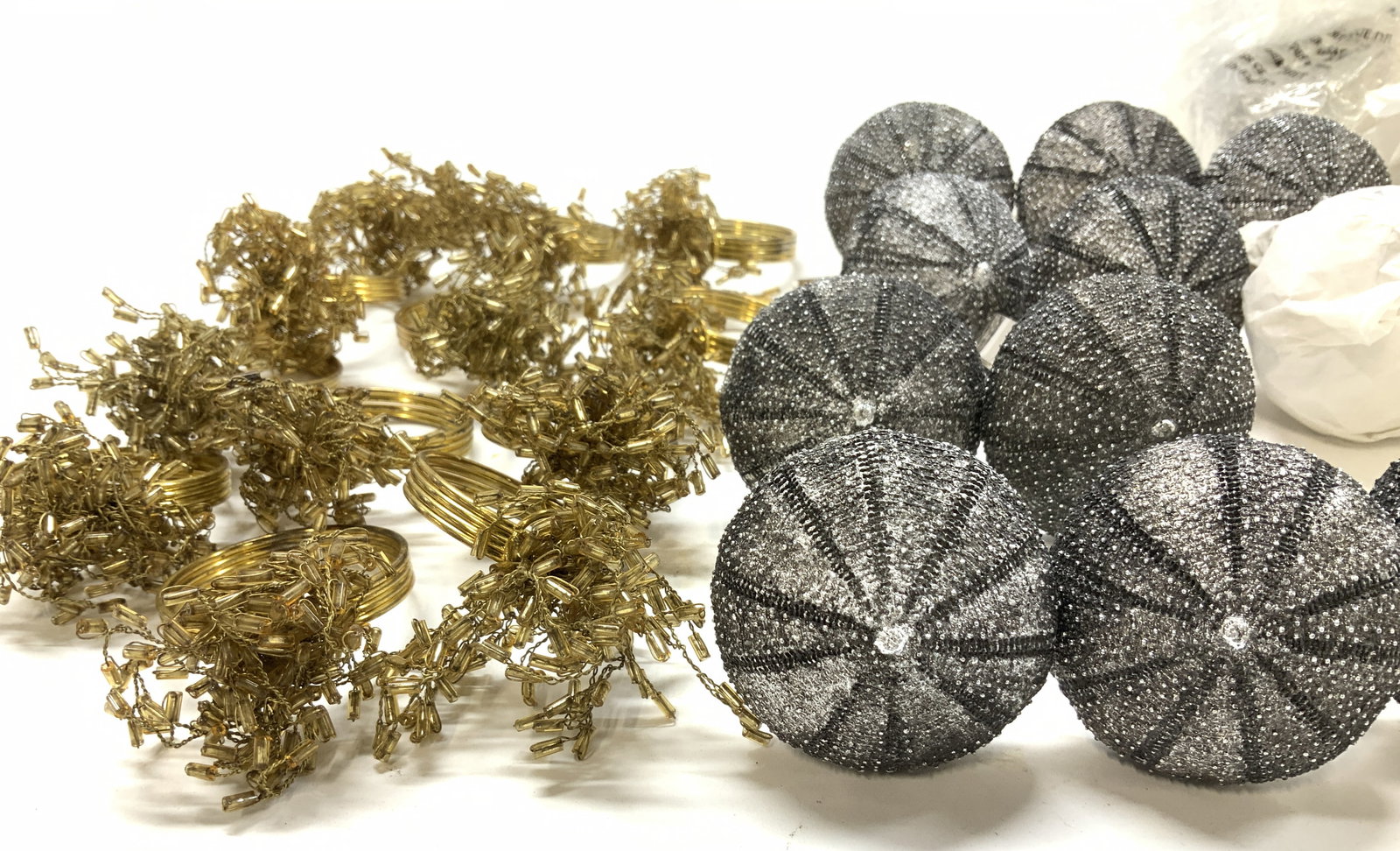 28 Two Sets of Decorative Napkin Rings (1 of 8)