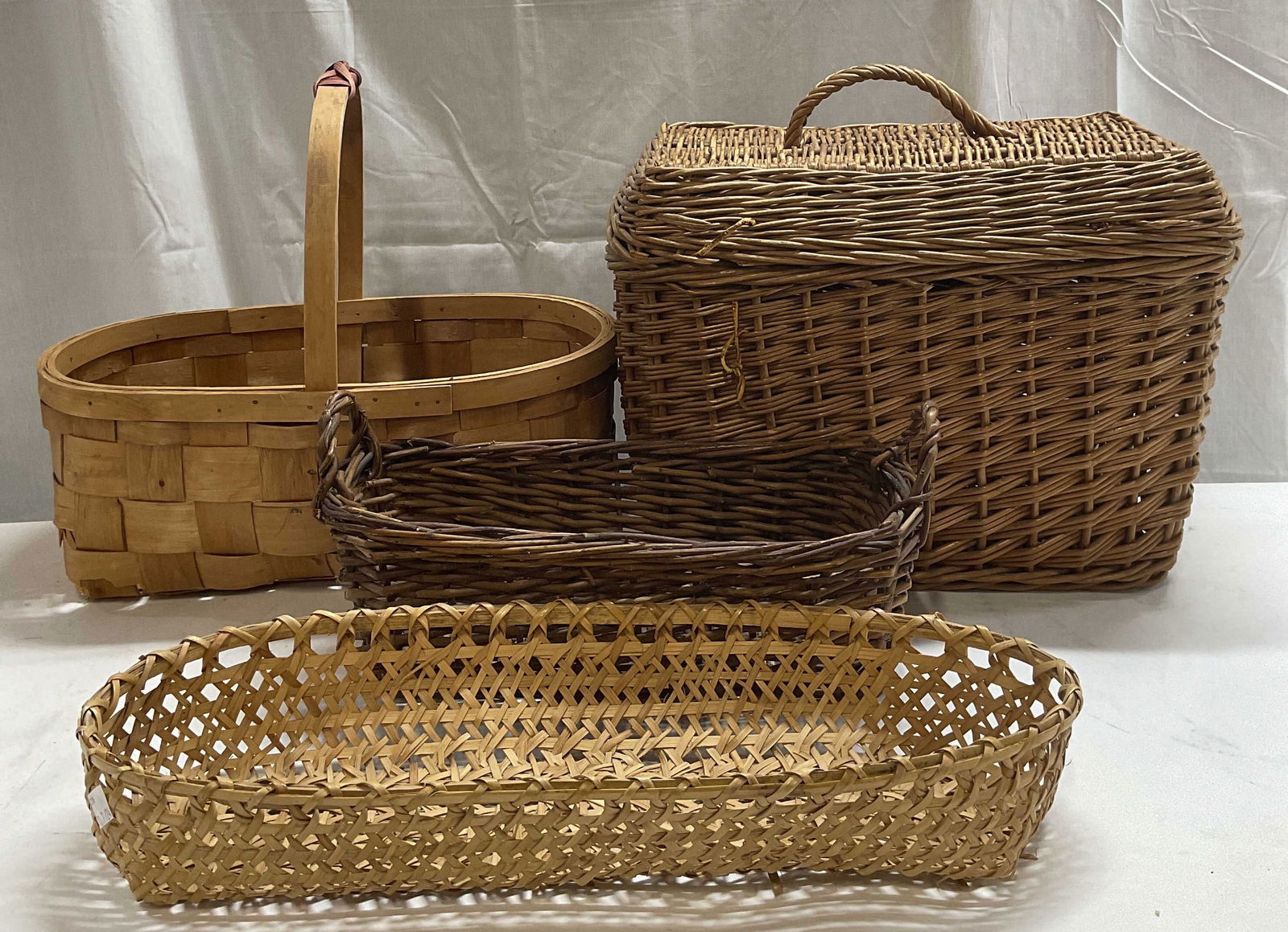 Lot 4 Woven Wicker Wood Baskets (1 of 7)