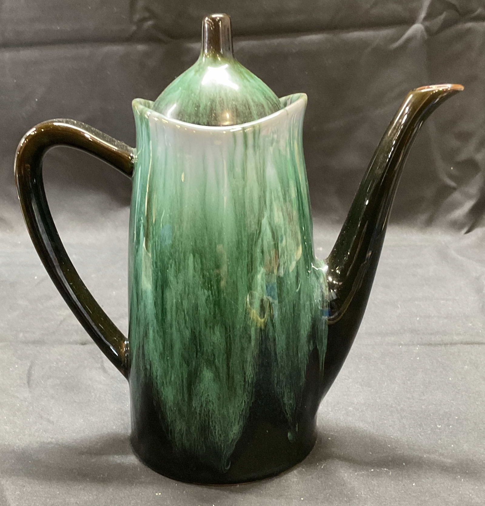 Blue Mountain Potteries Ceramic Coffee Pot Canada (1 of 6)