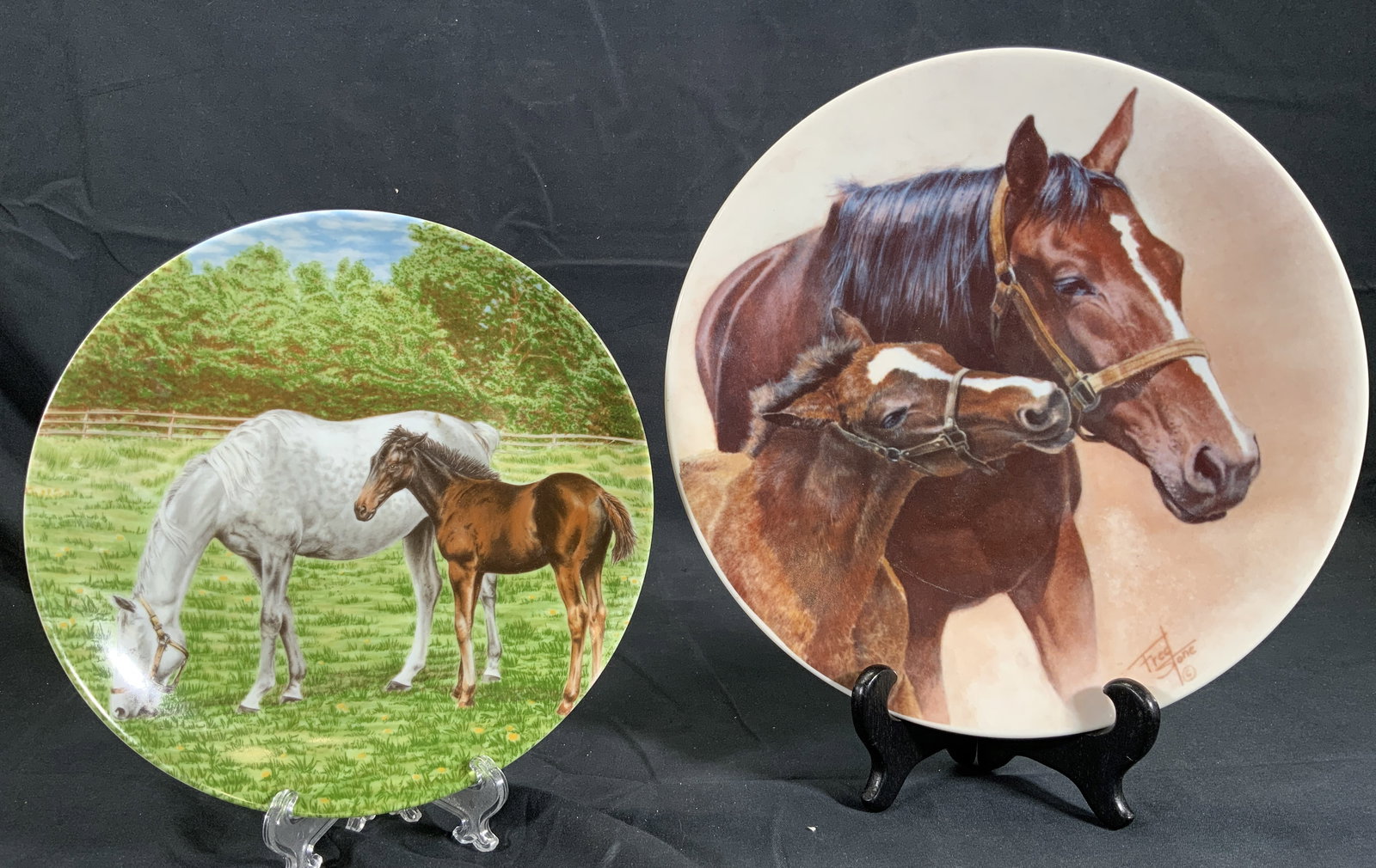 Lot 2 Ceramic Display Plates Horses (1 of 8)