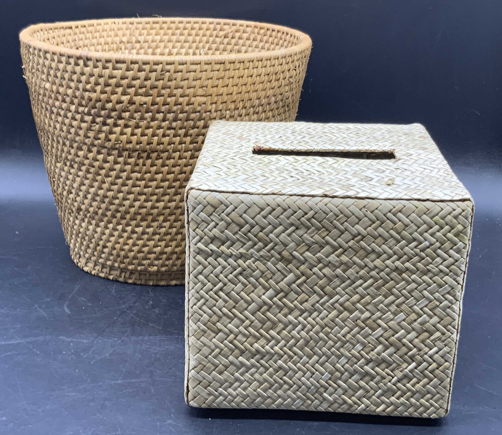 2 Natural Woven Material Receptacle & Tissue Bx (1 of 7)