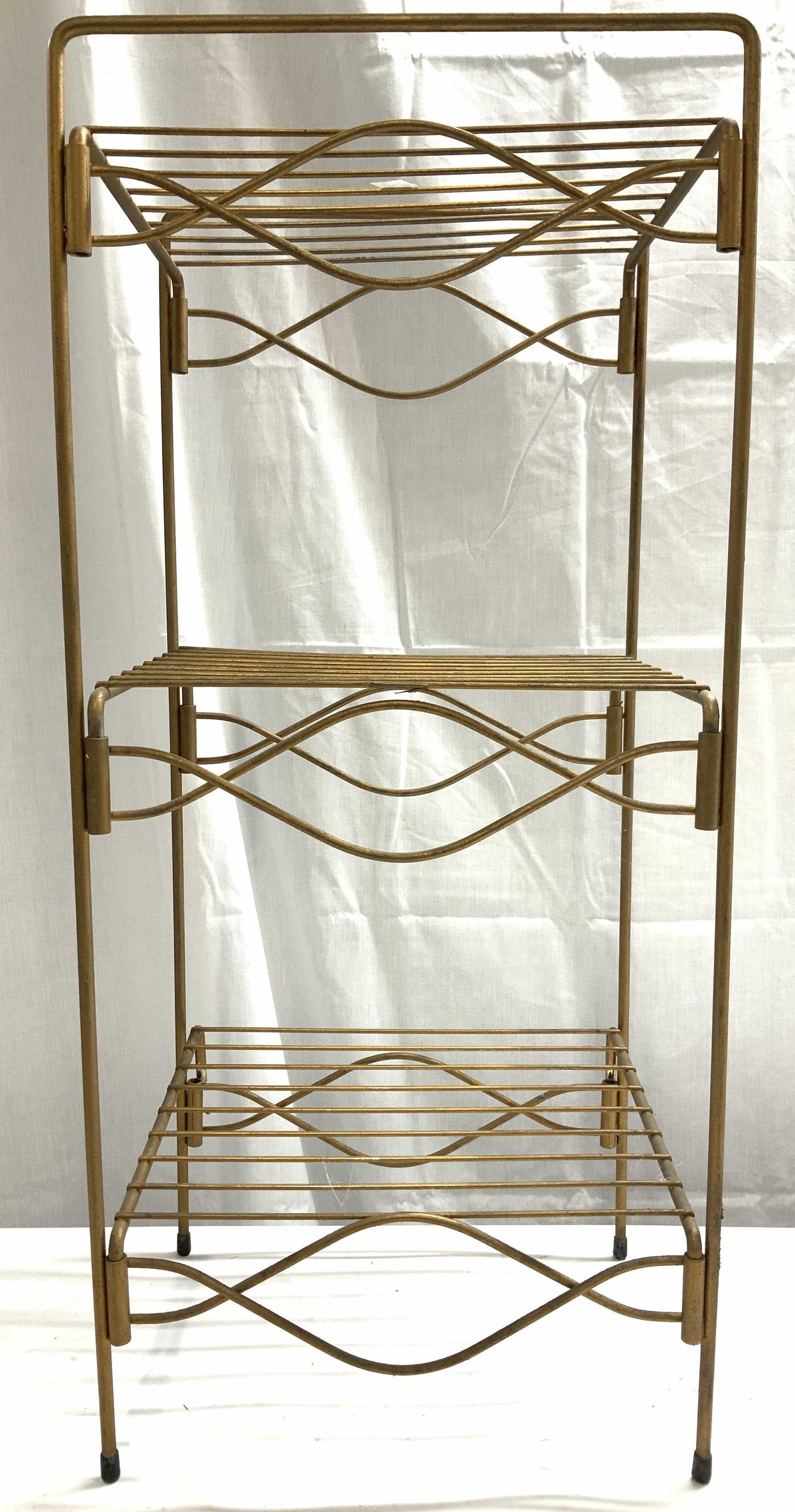 Vntg Three Tier Metal Planter Stand (1 of 6)