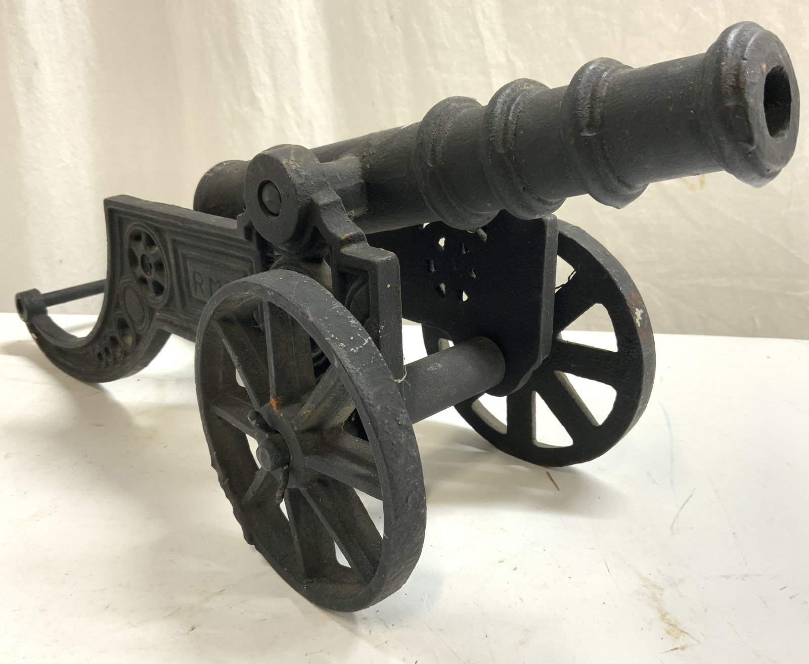 RMI Antique Iron Canon Figure On Wheels (1 of 7)