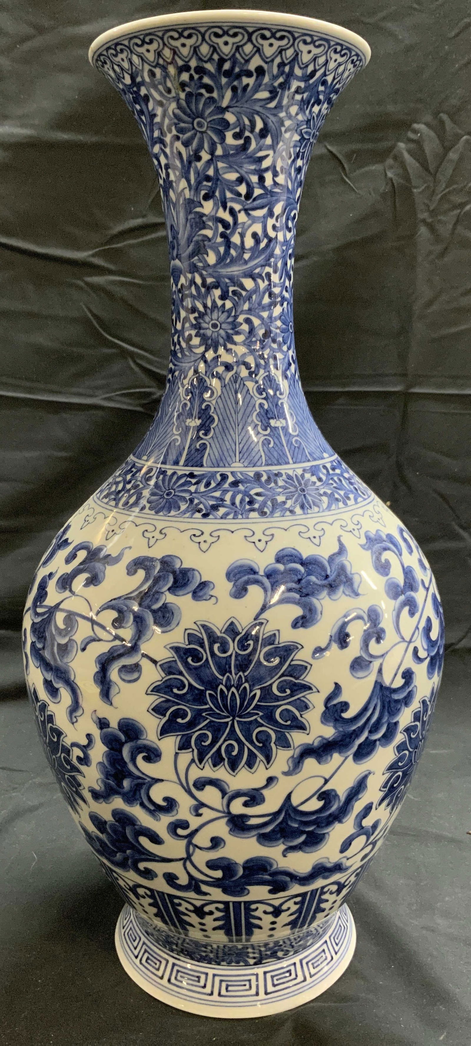 Signed Asian Porcelain Chinoiserie Vase Vessel (1 of 8)