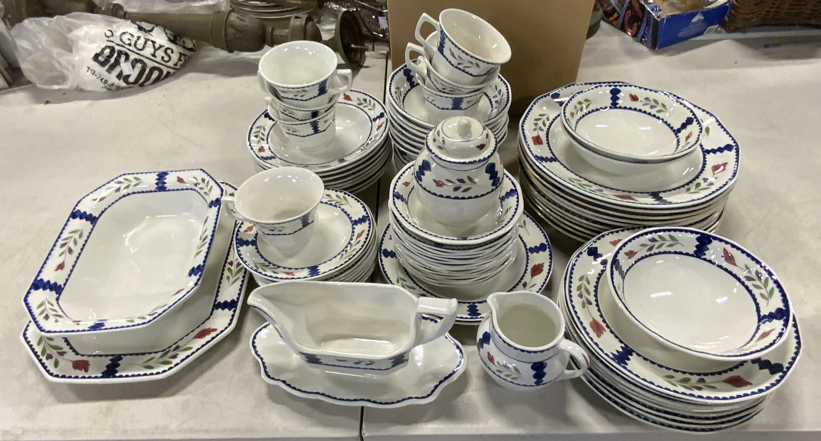 Set 68 ADAMS LANCASTER Eng Ironstone Dinnerware (1 of 16)