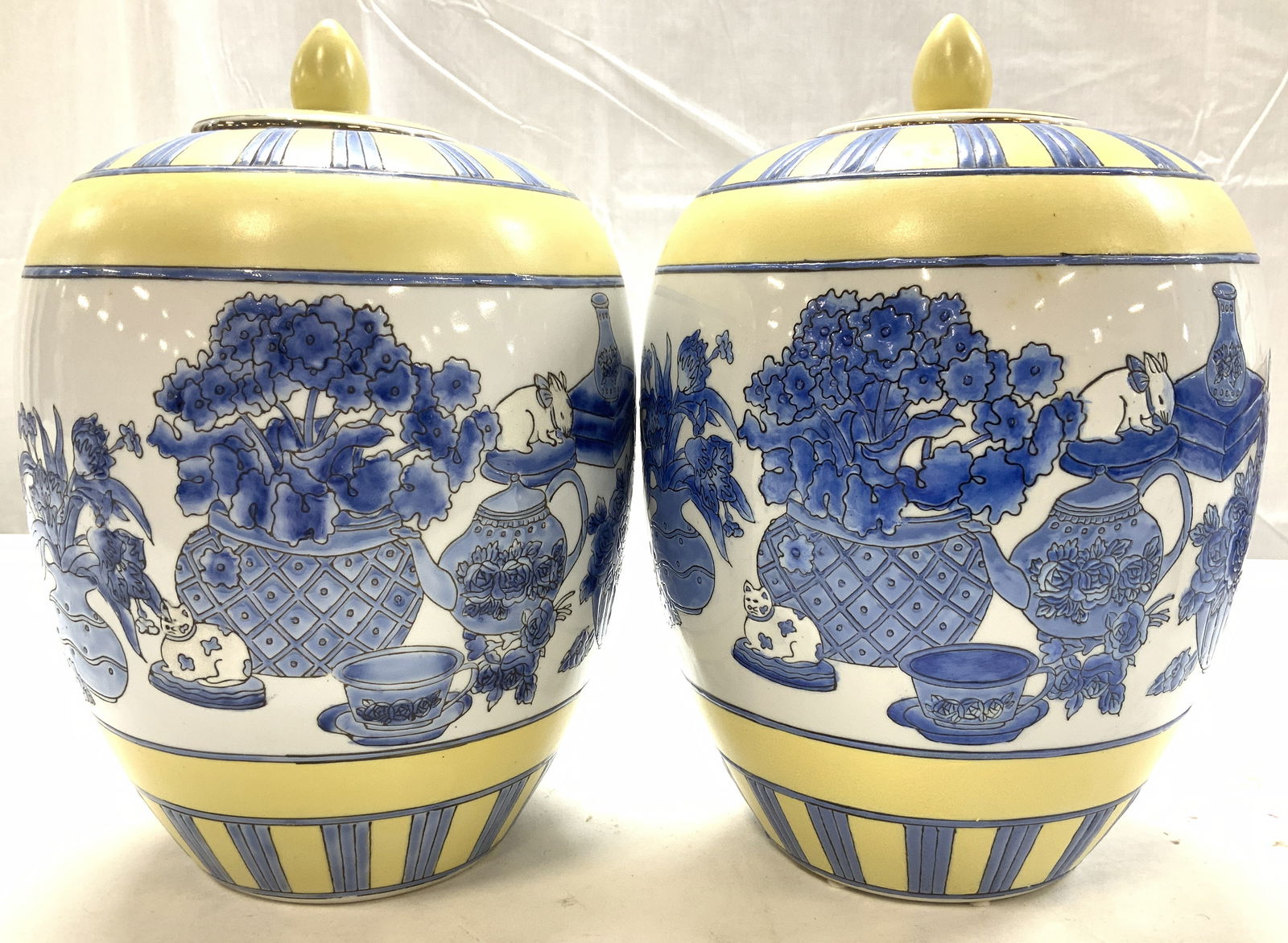 Pair Oriental Accent Porcelain Ginger Jars (1 of 6)