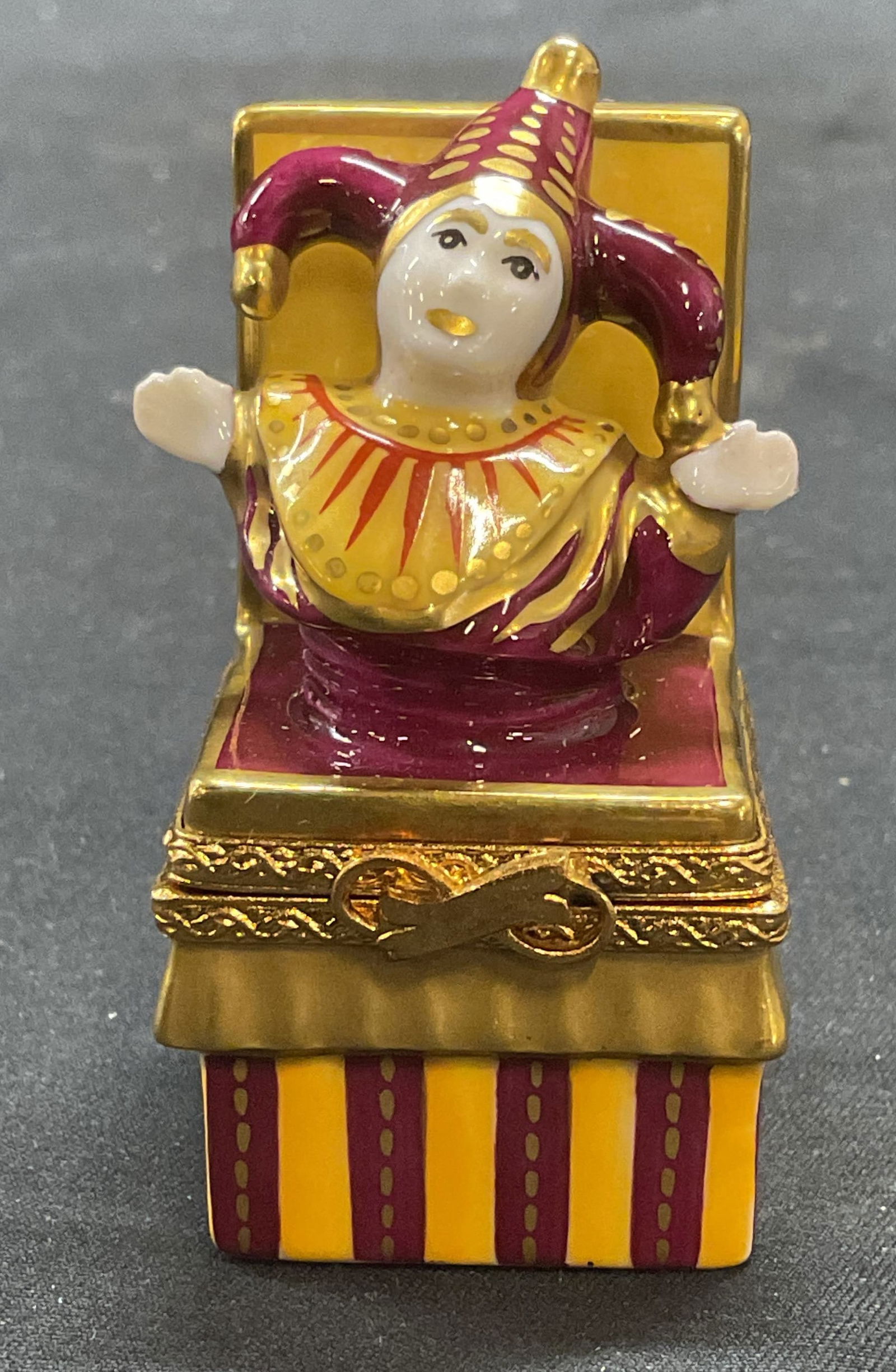 Limoges Porcelain Jester Trinket Box, France 2002 (1 of 6)