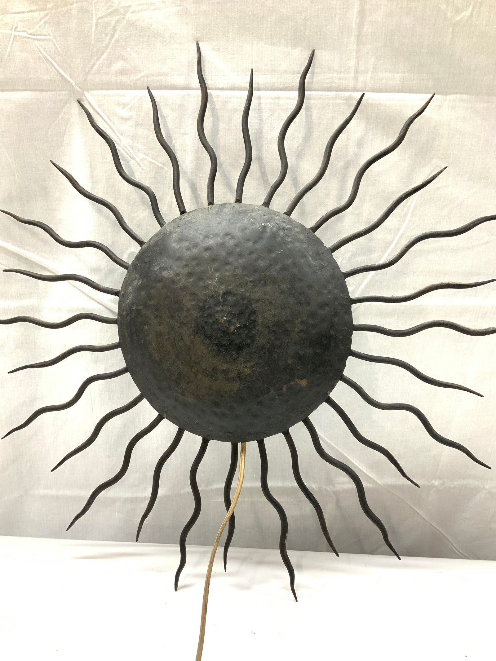 Hammered Iron Electric Sun Ray Light Sconce 22in (1 of 7)