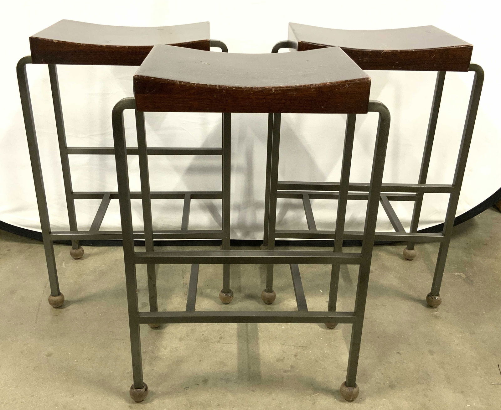 Set 3 Industrial Modern Mahogany Top Bar Stools (1 of 8)