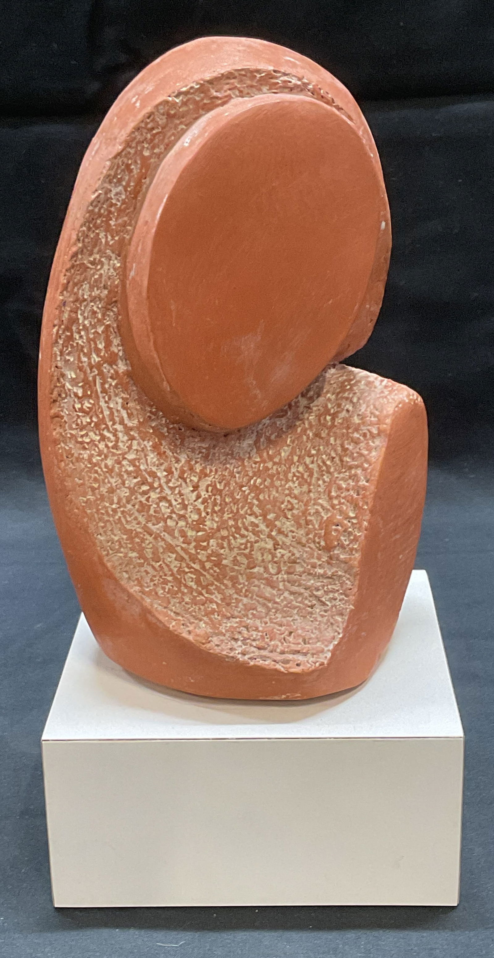 Signed LLB Modernist Red Stone Madonna Sculpture (1 of 6)