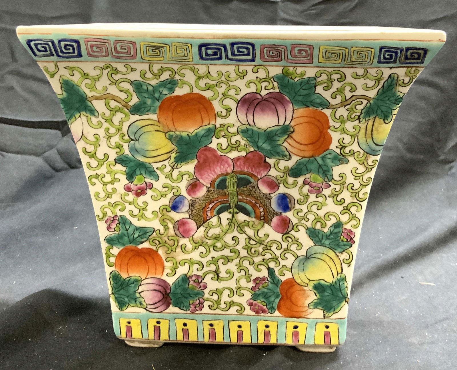 Vntg Asian Hand Painted Famille Rose Planter (1 of 9)