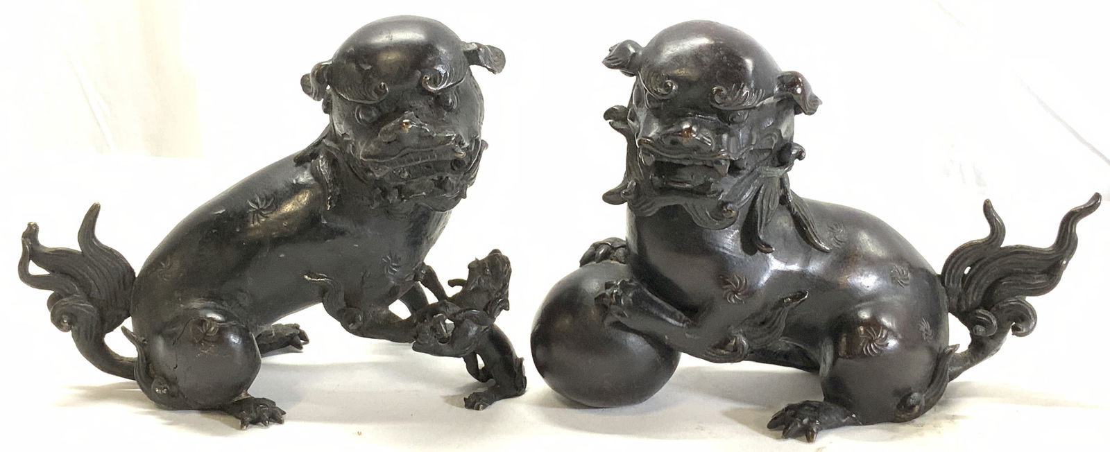 Pair Male/Female Bronzed Metal Chinese Fu Dogs (1 of 9)