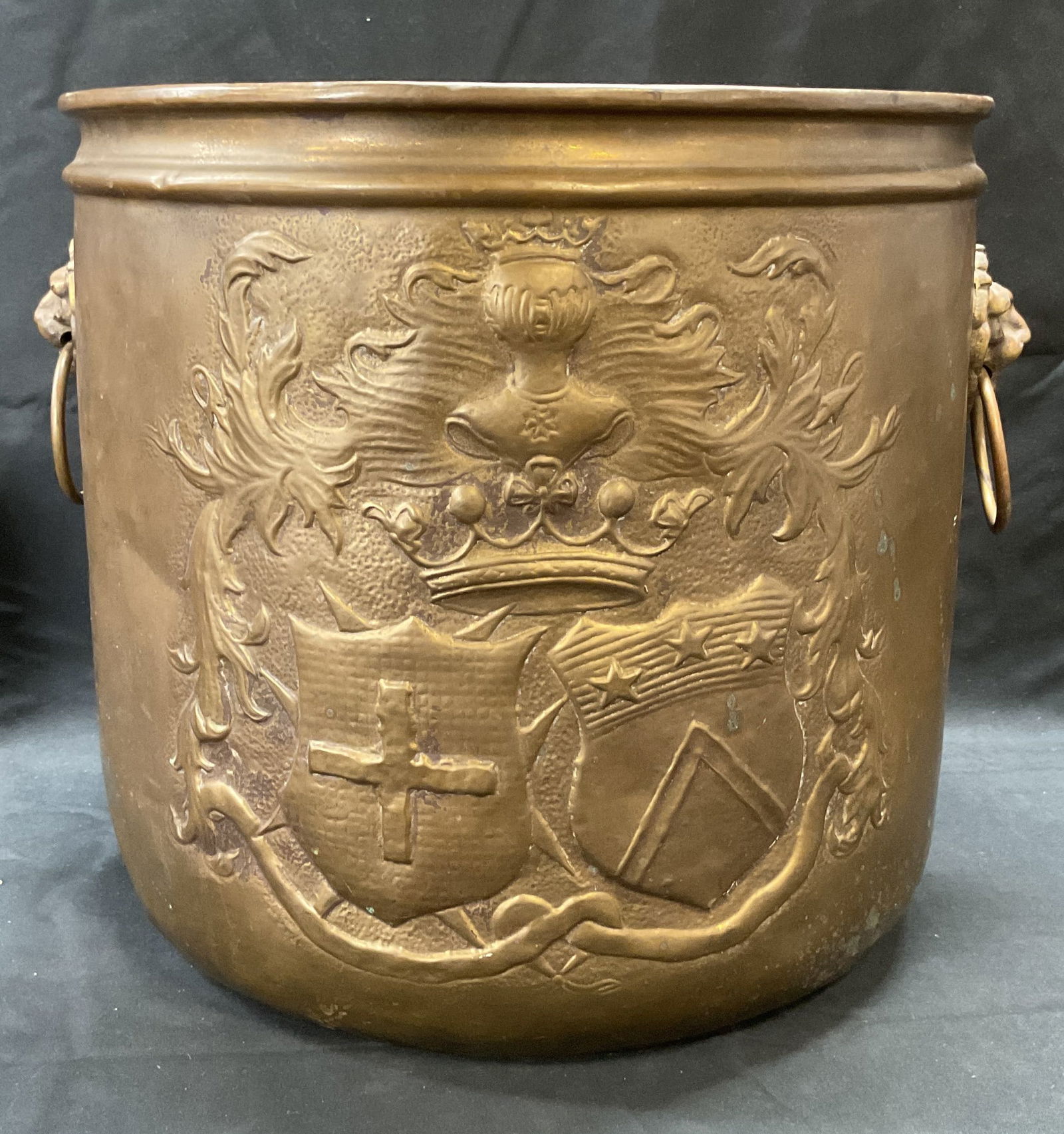 Antique Brass Crest Motif Coal Bucket (1 of 7)