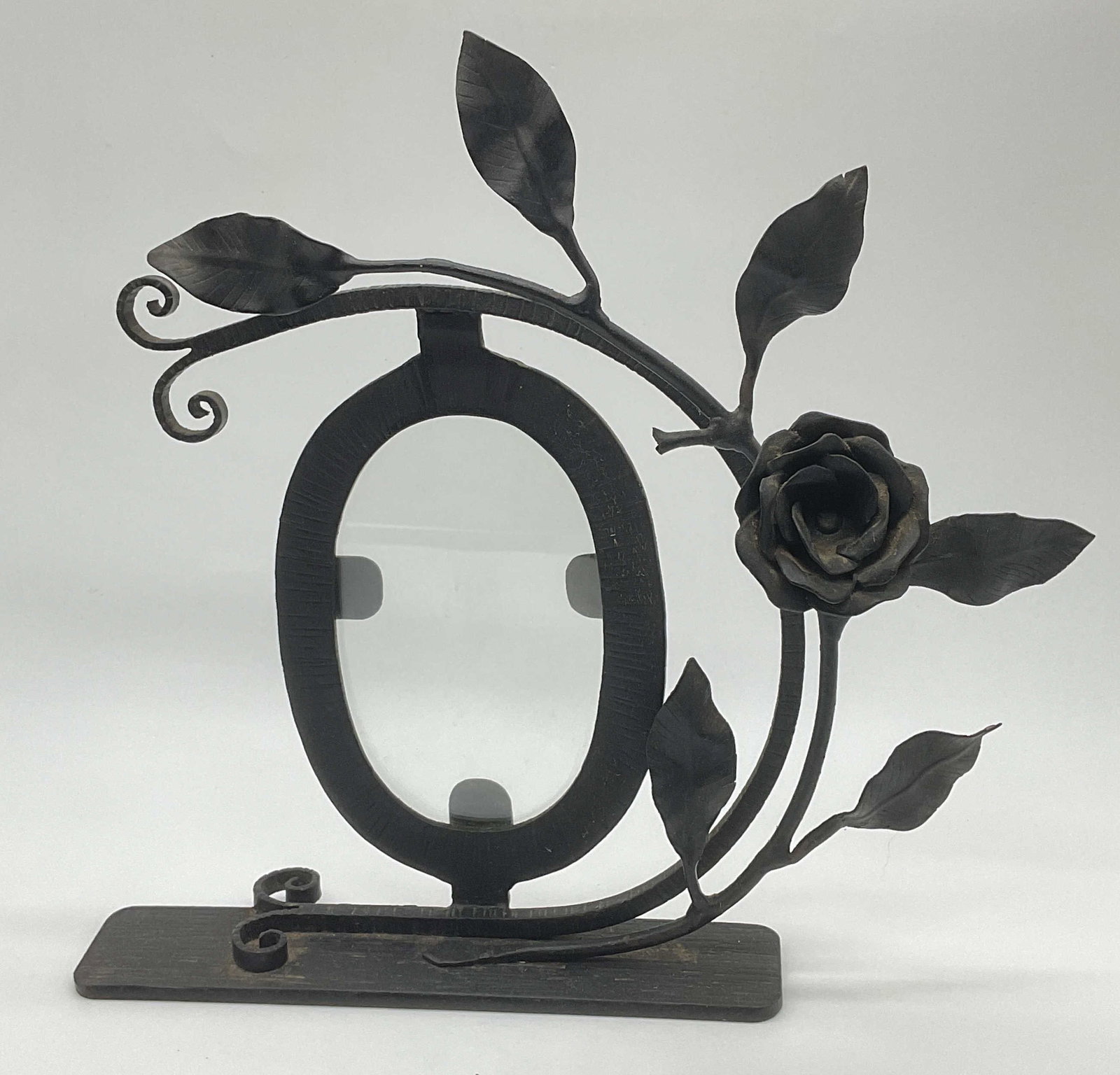 Vintage Iron Floral Motif Picture Frame: Vintage iron picture frame with floral motif. Measures approx. 11 x 11 inches. Some surface wear incisiveness scratching observed. Picture frame, floral picture frame, iron picture frame, decorative a
