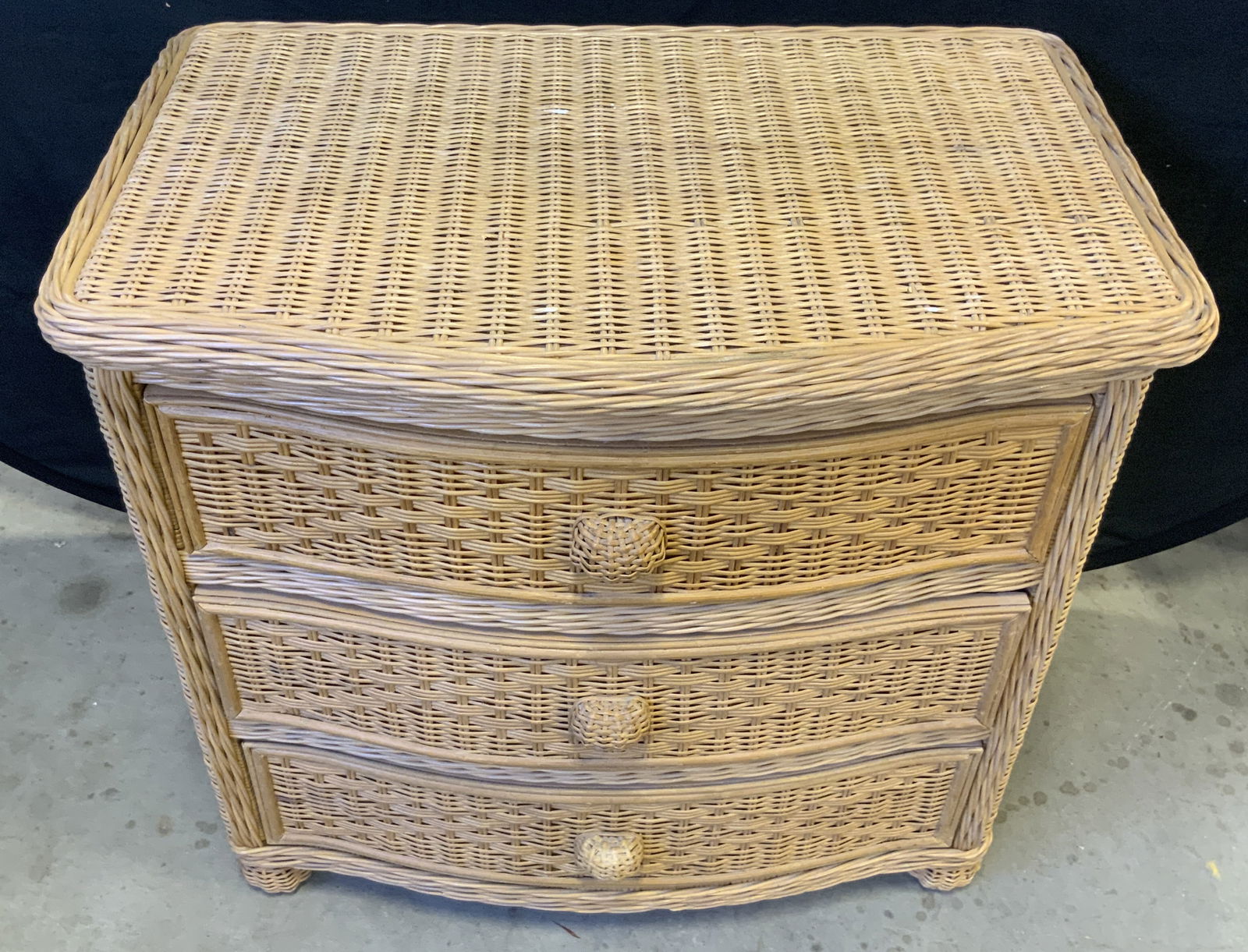 PIER 1 Handmade Woven Wicker Chest of Drawers (1 of 10)