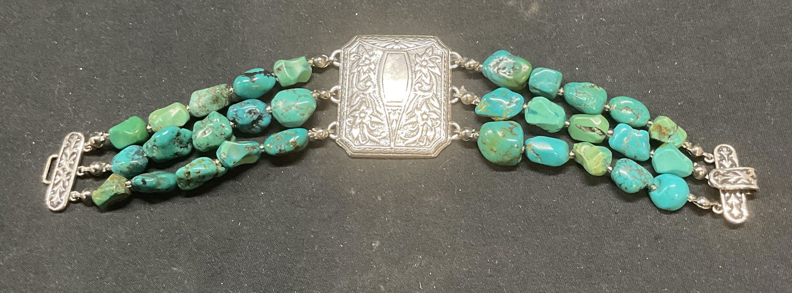 Vintage Sterling Silver & Turquoise Bracelet (1 of 6)