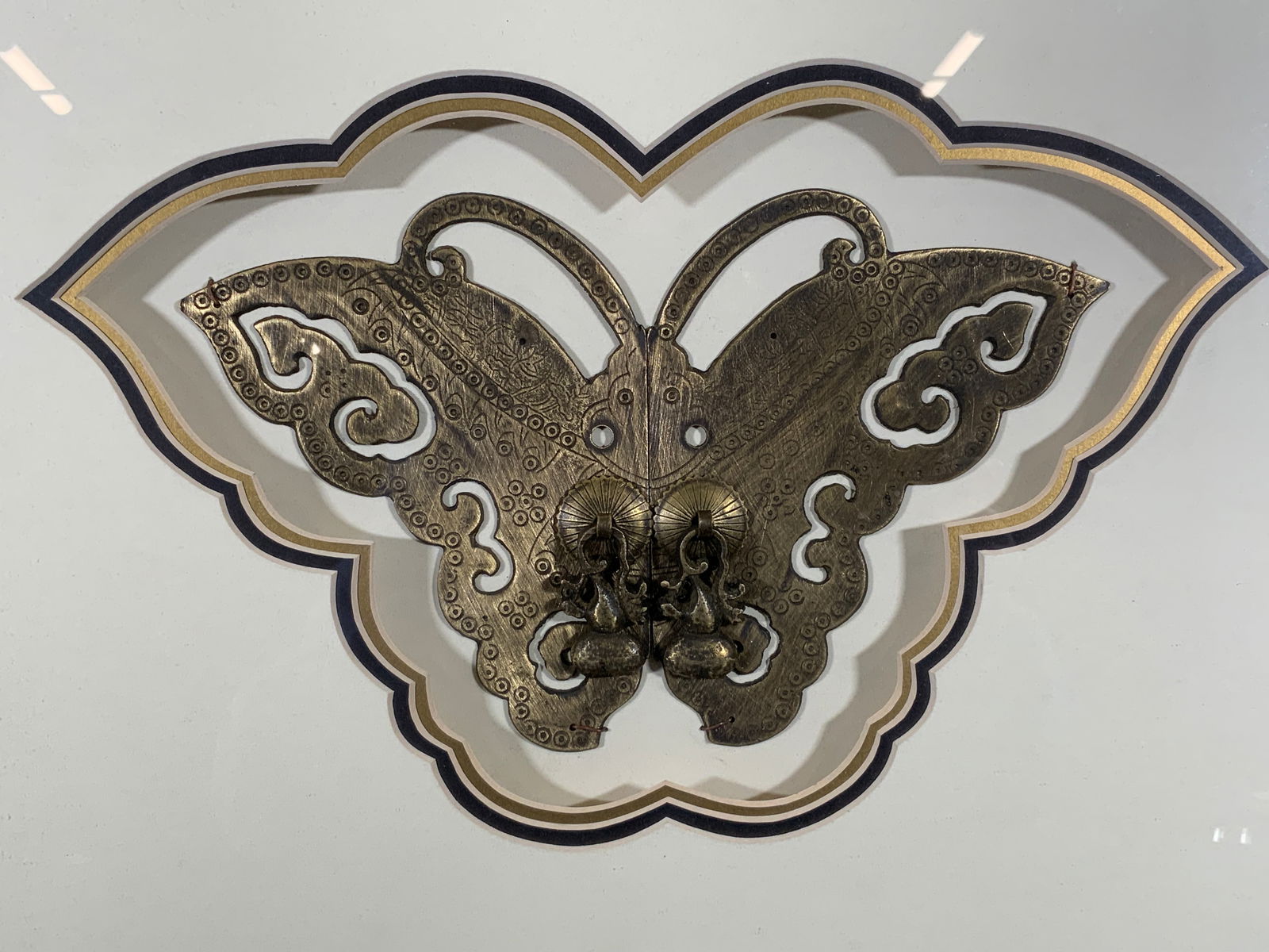 Brass Butterfly Decorative Door Handle Wall Art (1 of 9)