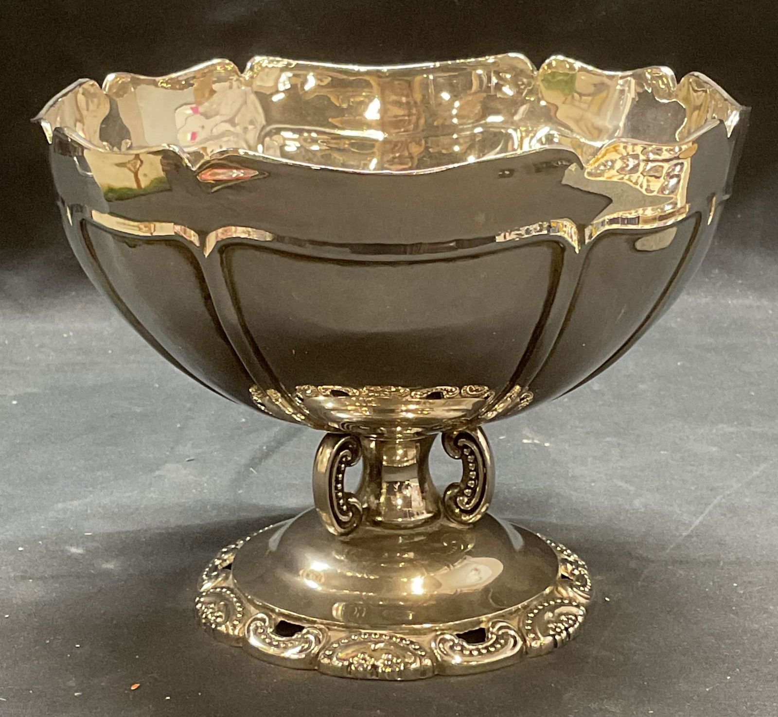 Wallace Silver Plated Footed Bowl (1 of 6)