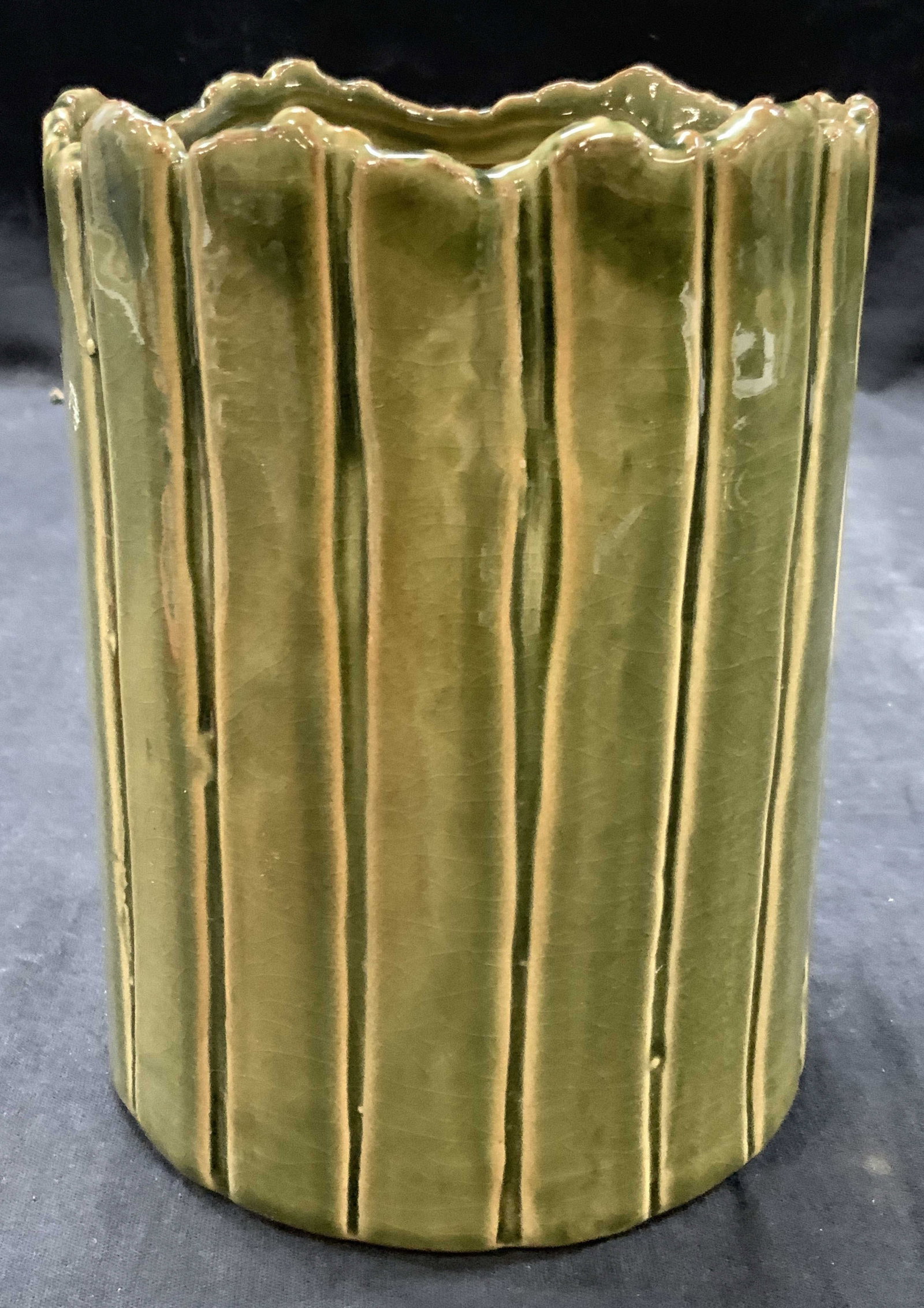 Ceramic Indoor/Outdoor Planter (1 of 6)