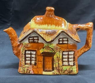 Vntg Ceramic Cottage Ware Teapot, England