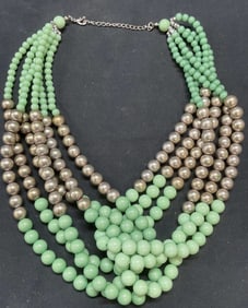 Green & Silver Tone Beaded Interlocking Necklace