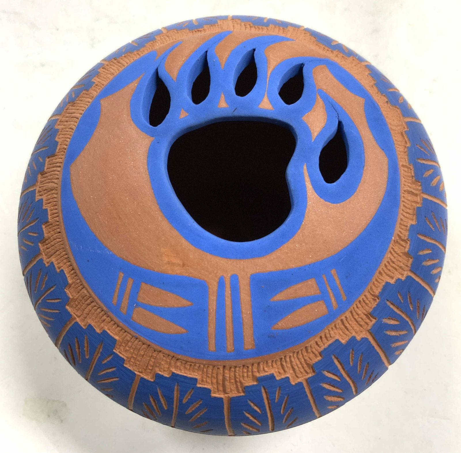 SUSAN SARRACINO Pottery Tribal Ceramic Vessel (1 of 7)