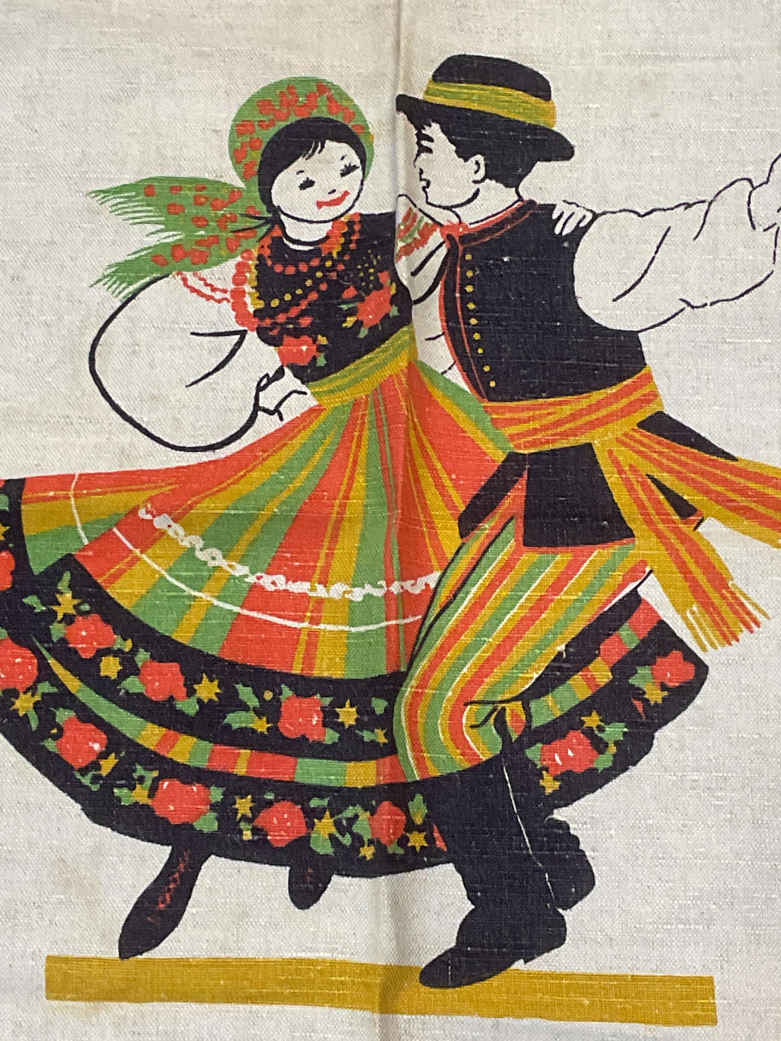 Vintage Polish Dancers Linen Tea Towel: Vintage linen tea towel with printed Polish dancer motif. Made in Poland. Measures approx. 25 x 15.5 inches. Some wear to material consistent with exposure. Tea towel, polish tea towel, linen tea towe