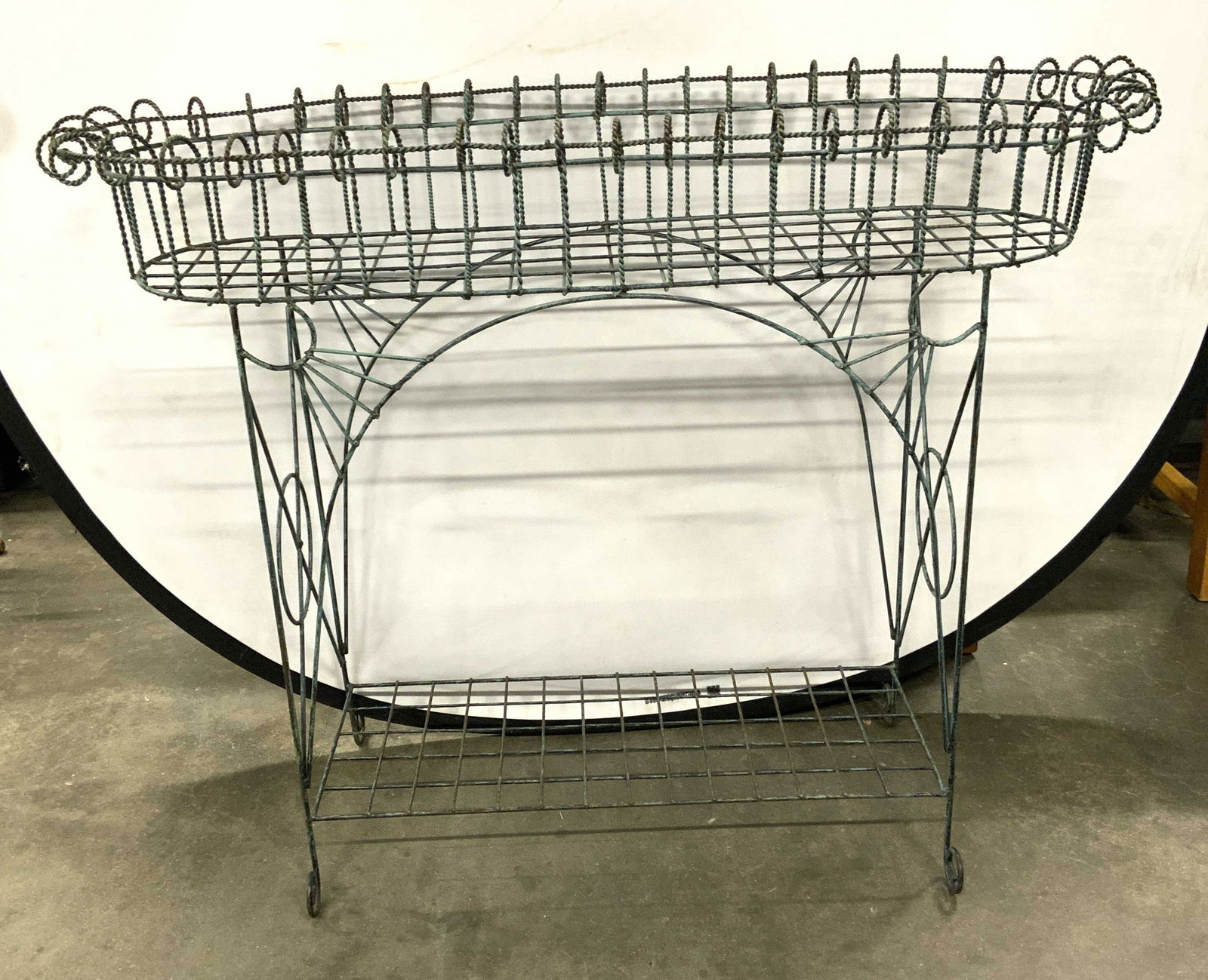 Vintage Footed Metal Plant Stand 40in (1 of 8)