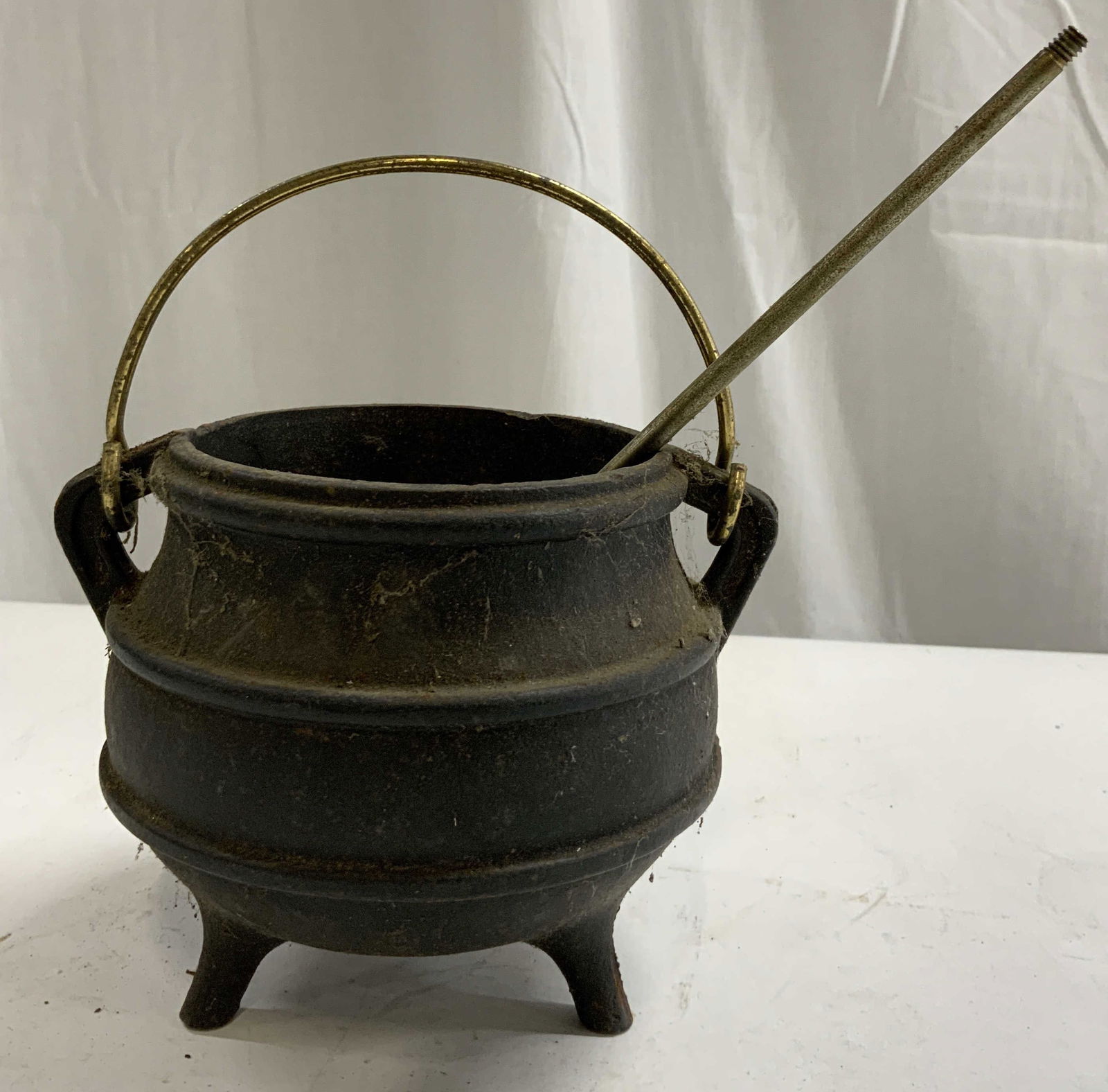 Antique Iron Smudge Pot W Pumice Stone Wand (1 of 7)