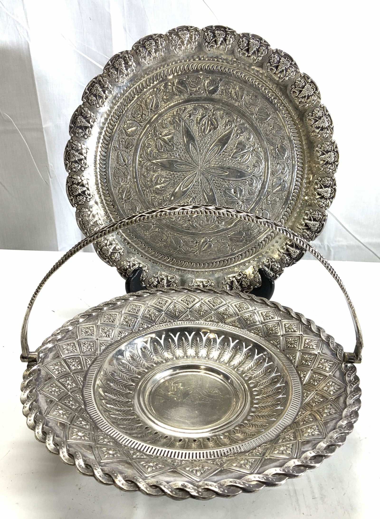 2 Silver Plated Centerpiece Tray & Basket (1 of 7)