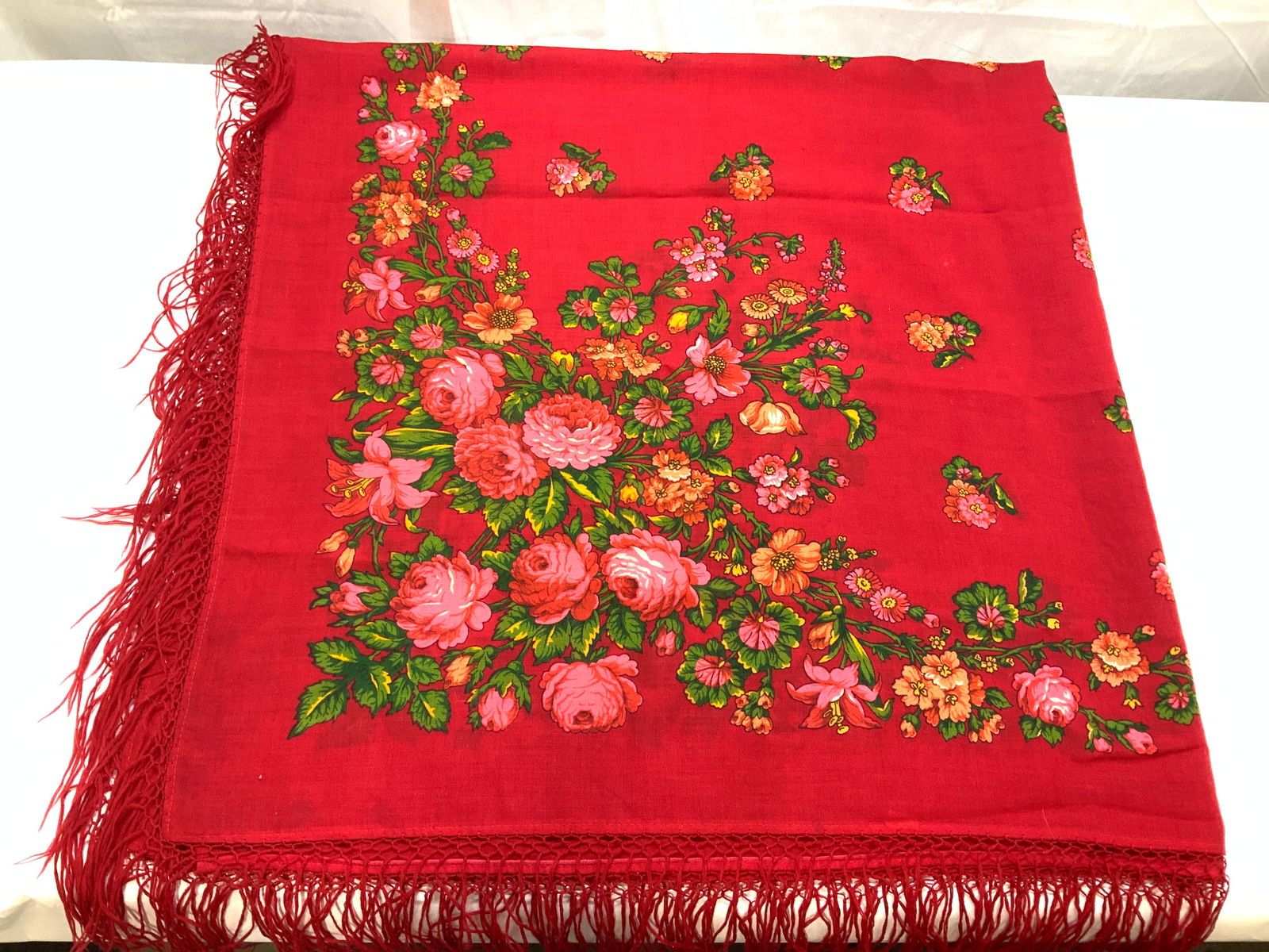 MNNO Oversized Red Wool Shawl w Roses (1 of 7)