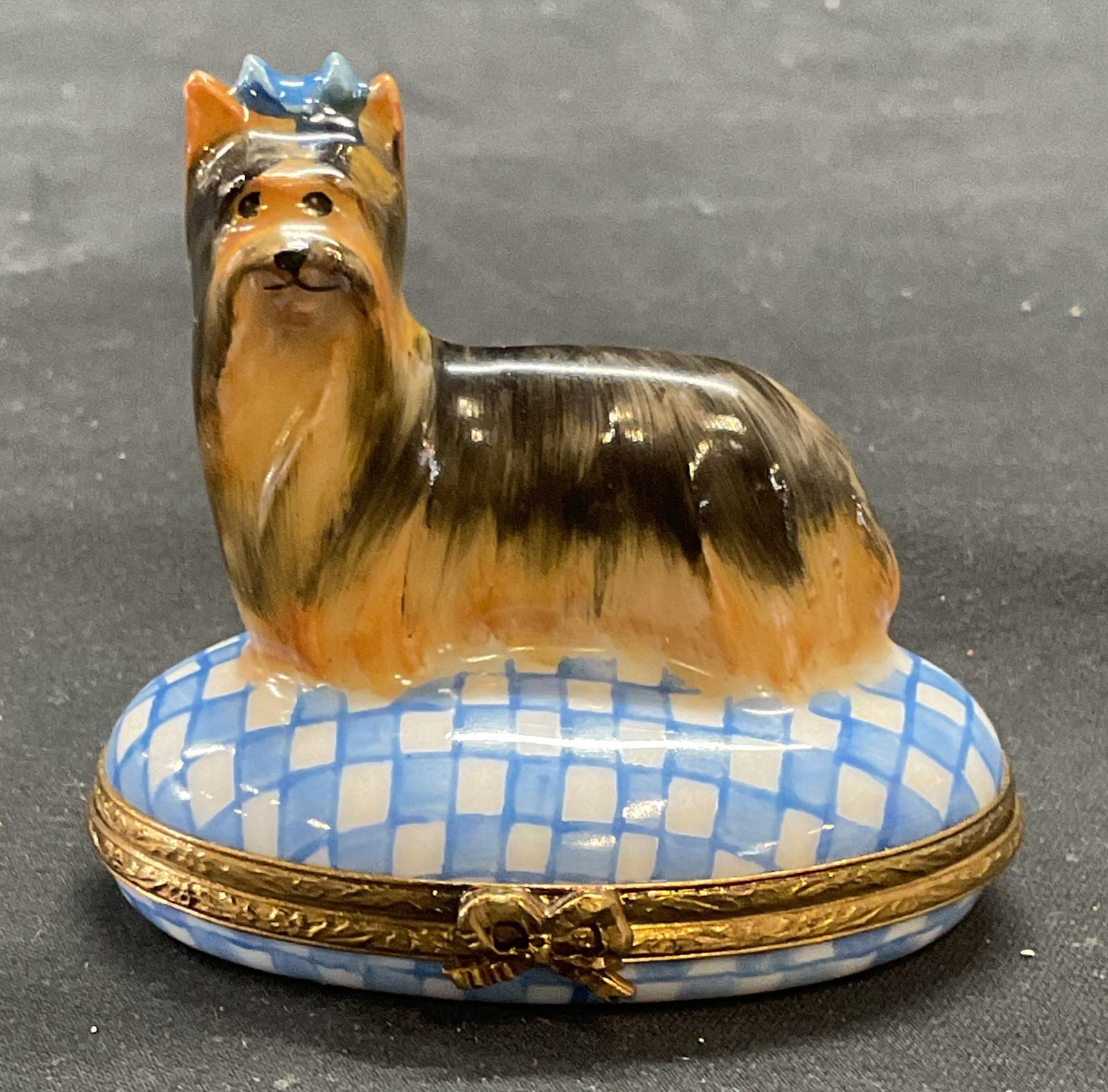 Limoges Collectors Porc Dog Trinket Box, France (1 of 6)