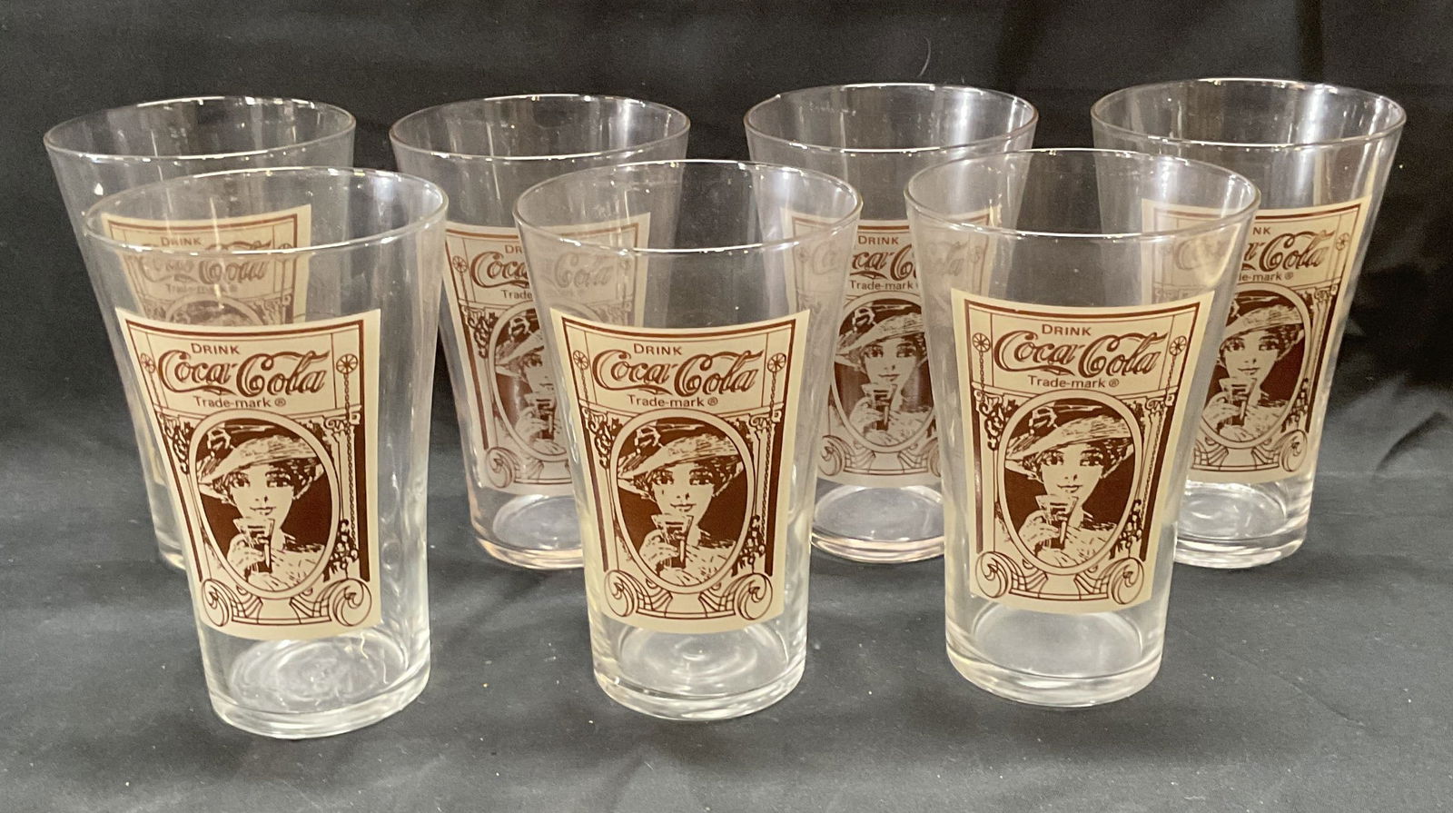 Set 7 Coca Cola Drinking Glasses, Reproduction (1 of 6)